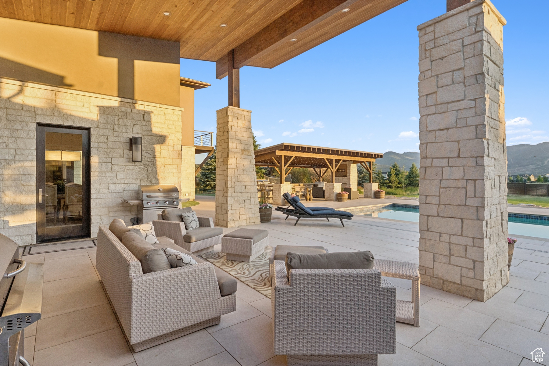 SILVER CREEK - Residential