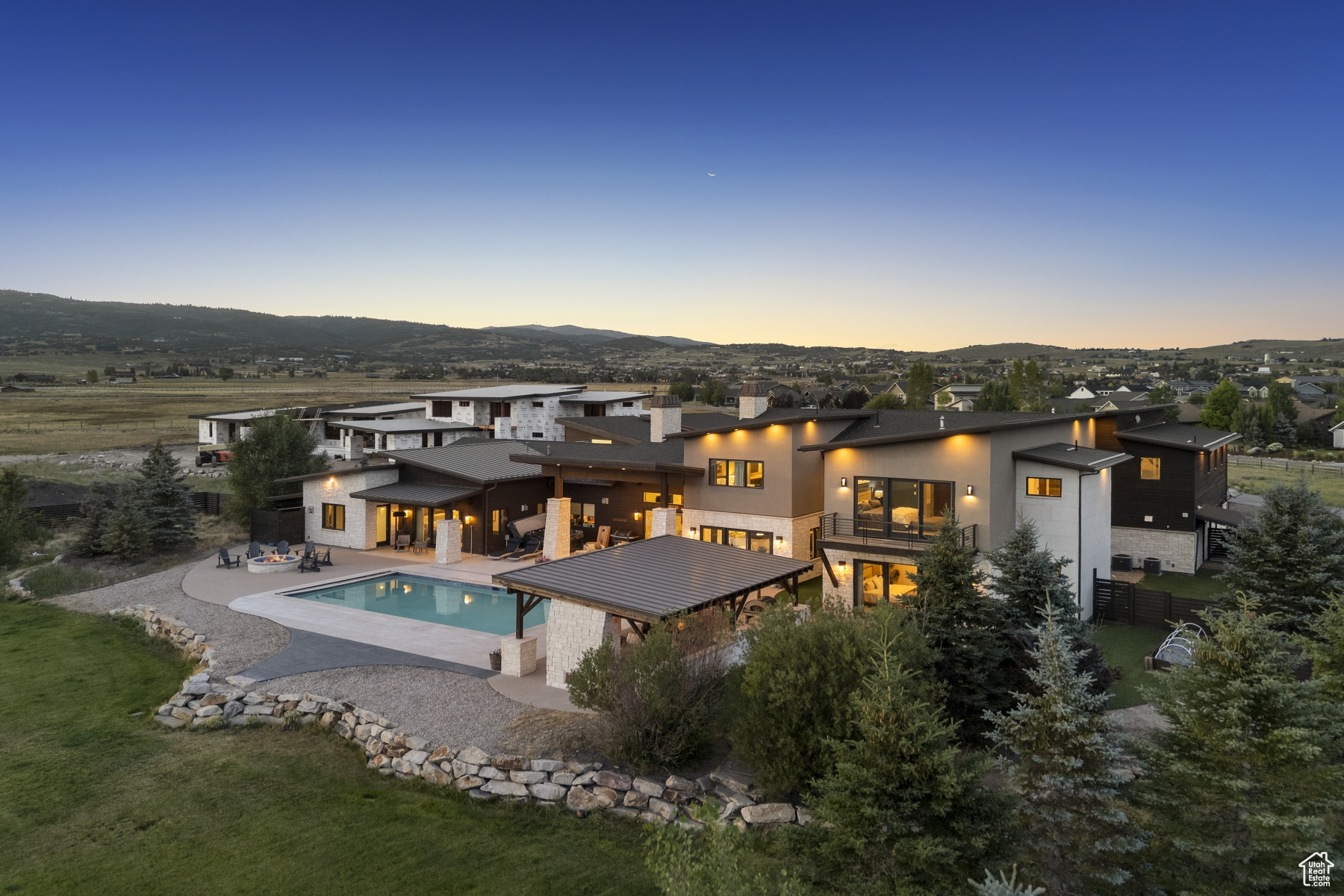SILVER CREEK - Residential