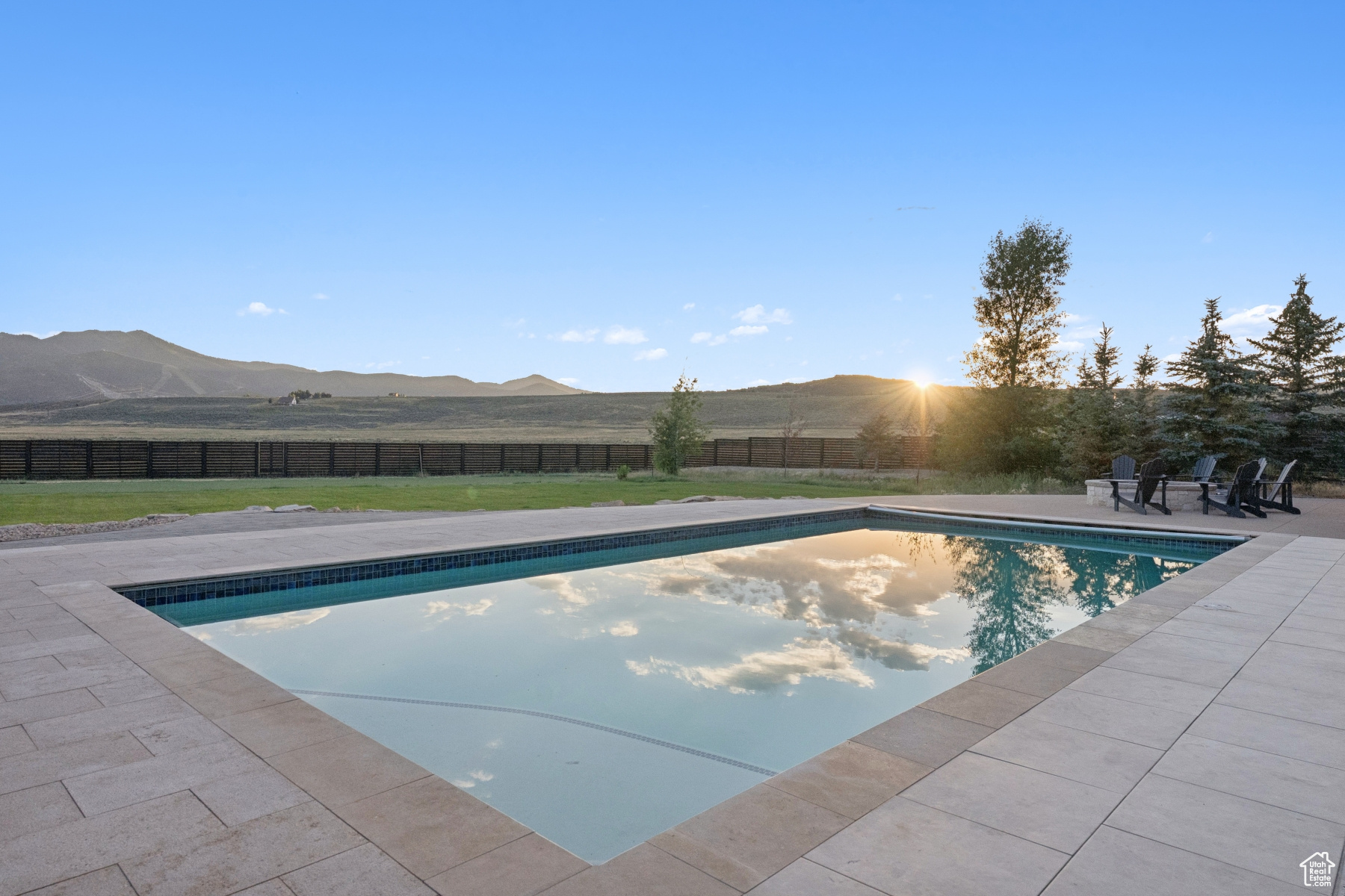 SILVER CREEK - Residential