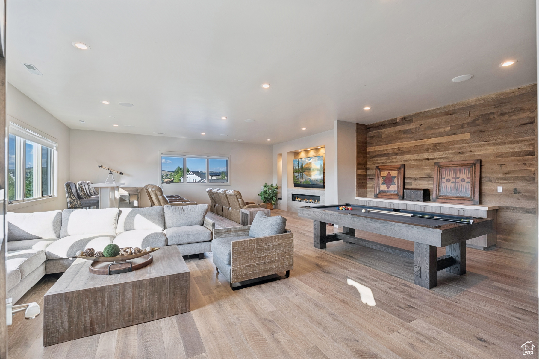SILVER CREEK - Residential