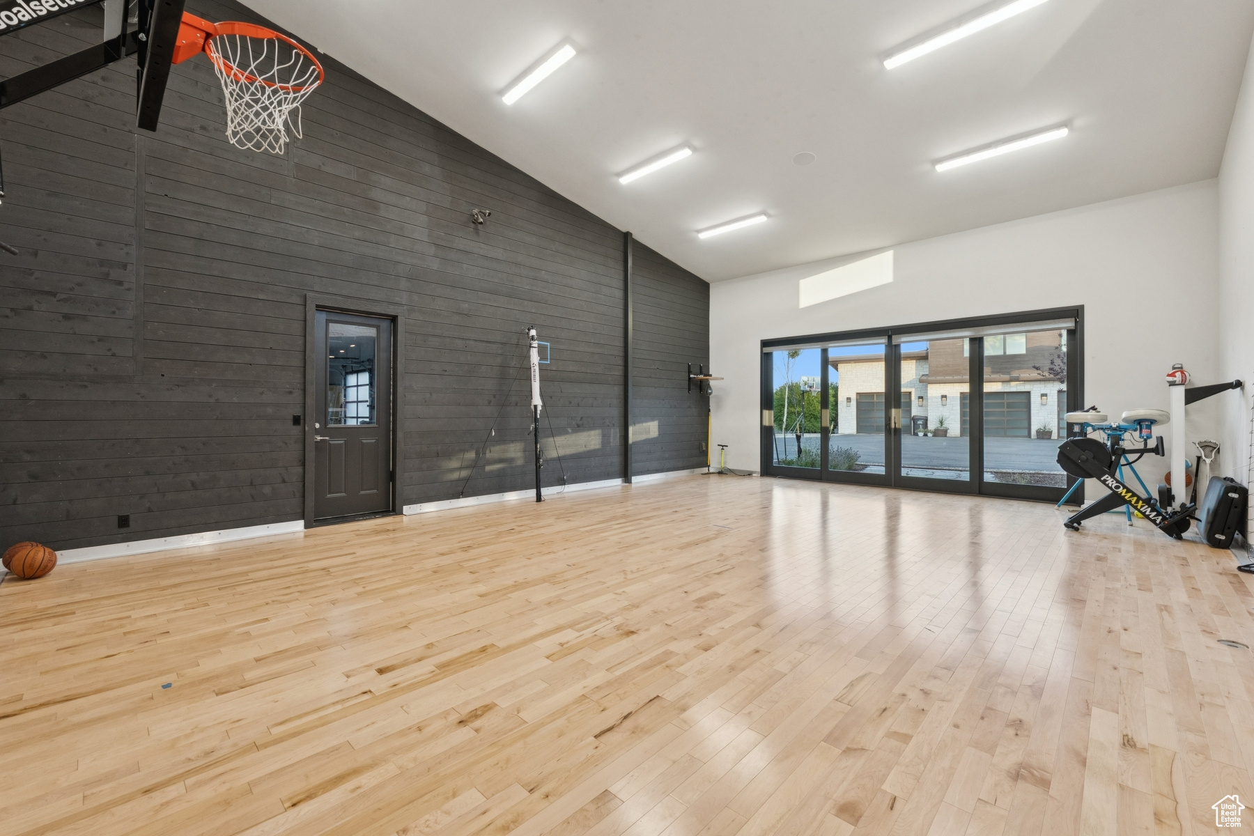 SILVER CREEK - Residential