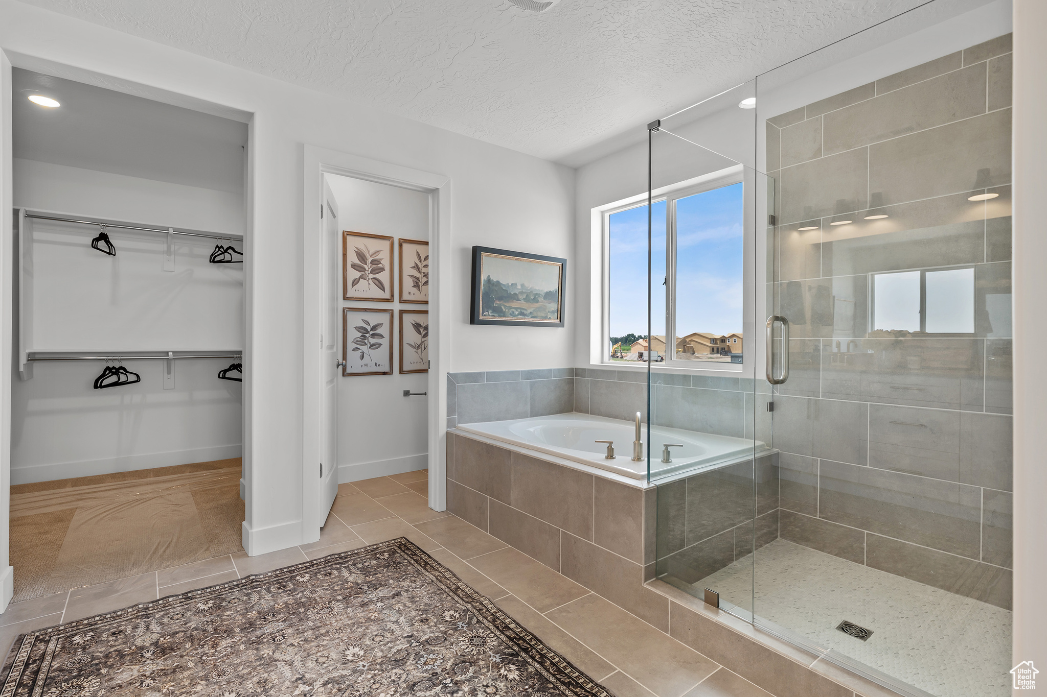 BRISTOL FARMS - Residential