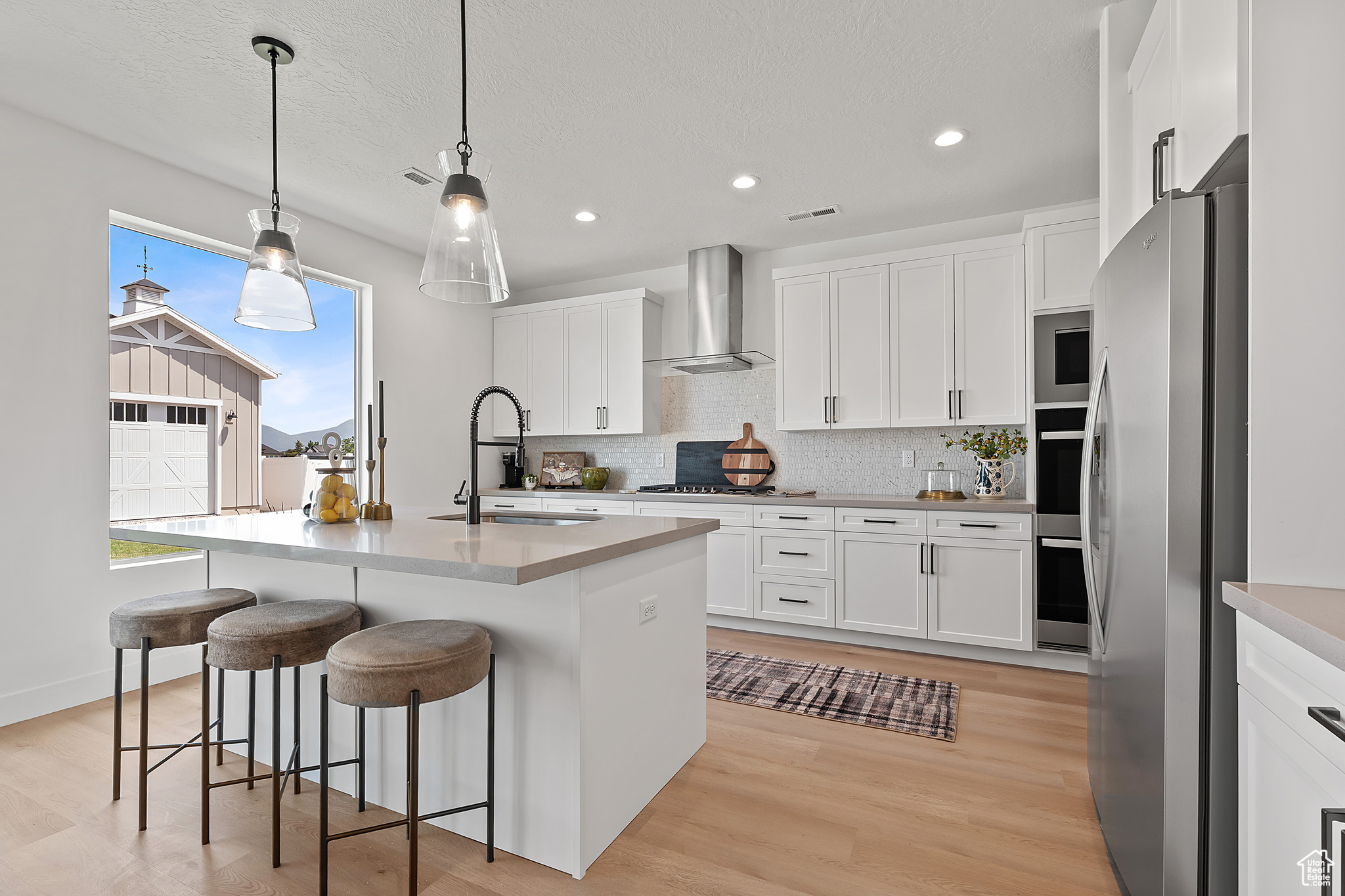 BRISTOL FARMS - Residential