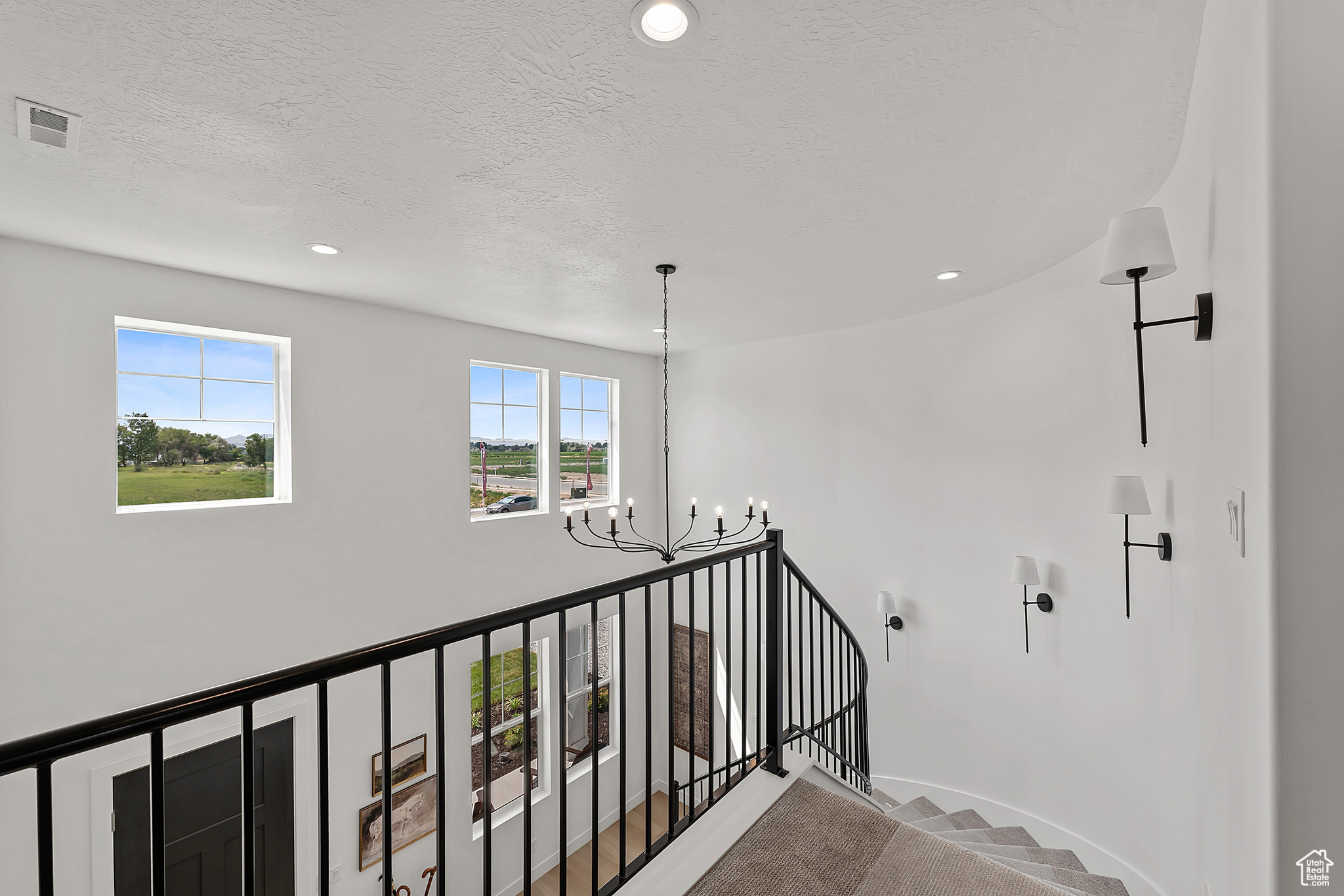 BRISTOL FARMS - Residential