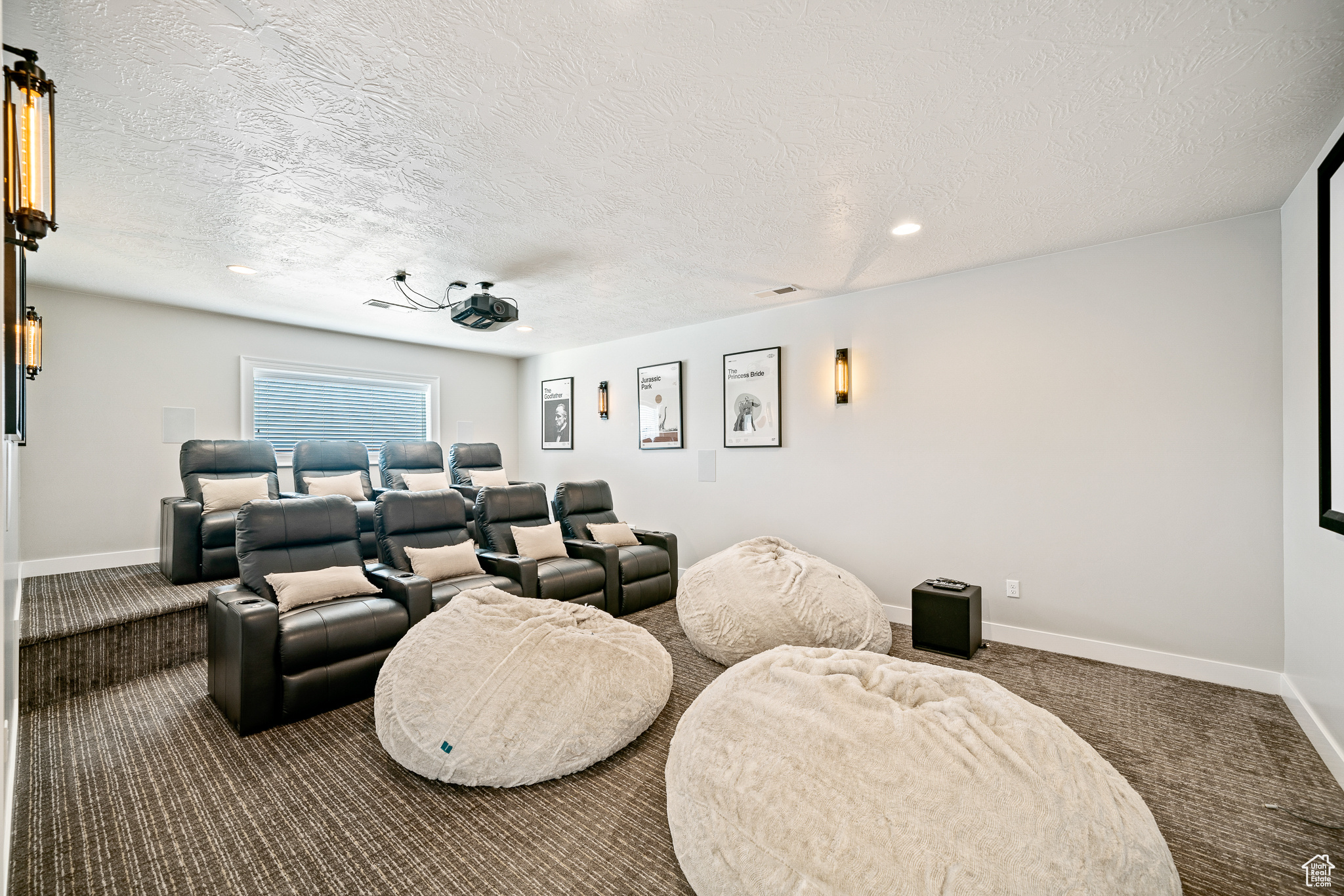 DESERTS EDGE PH 3 - Residential