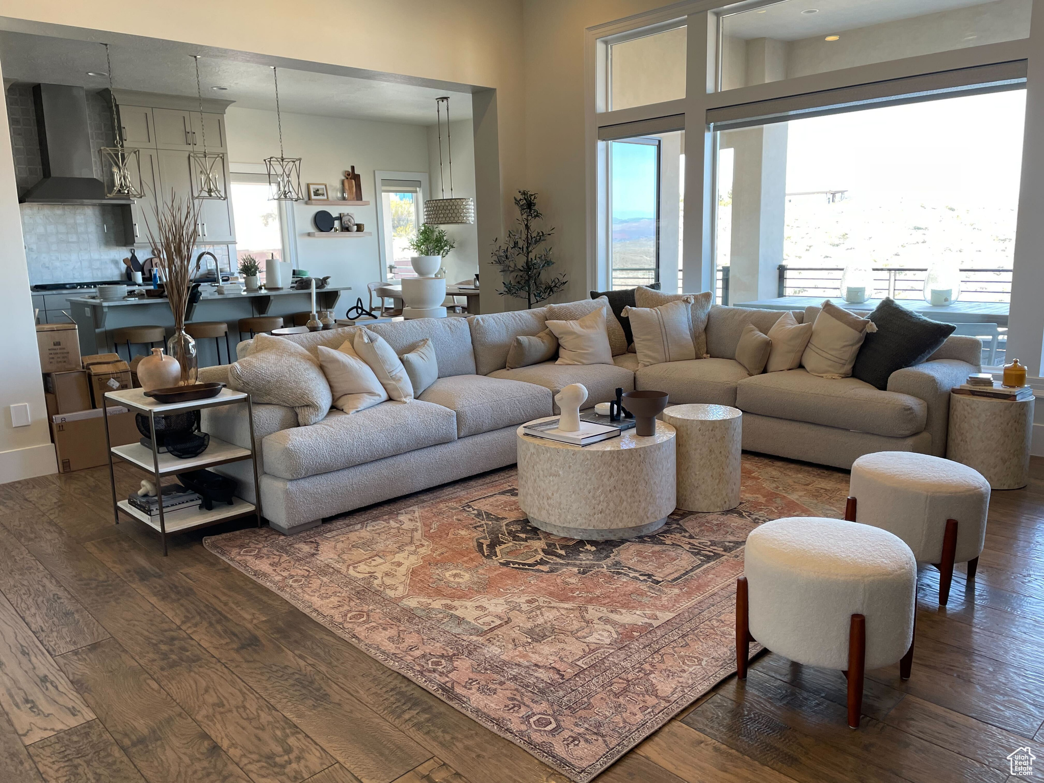 DESERTS EDGE PH 3 - Residential