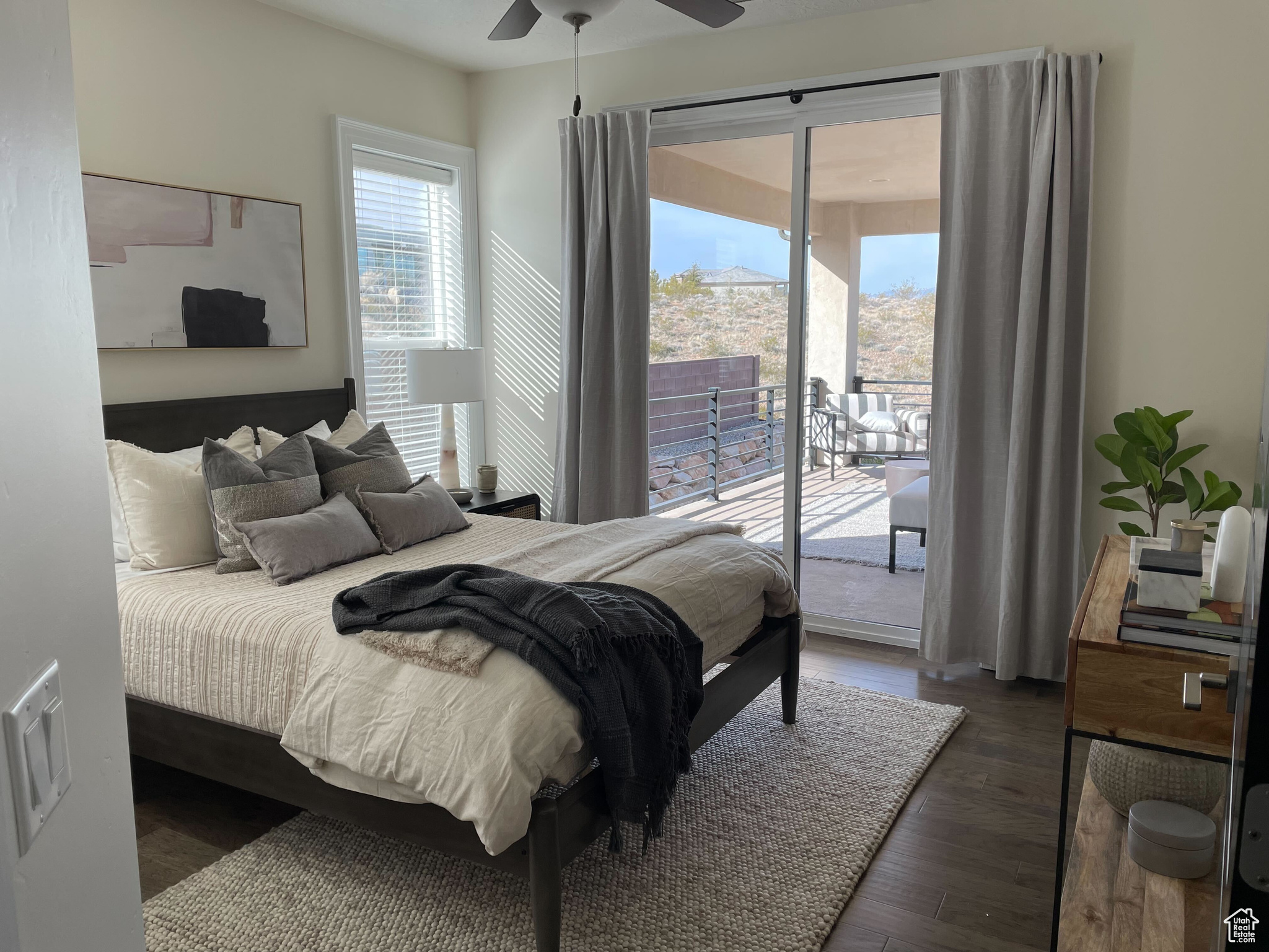 DESERTS EDGE PH 3 - Residential