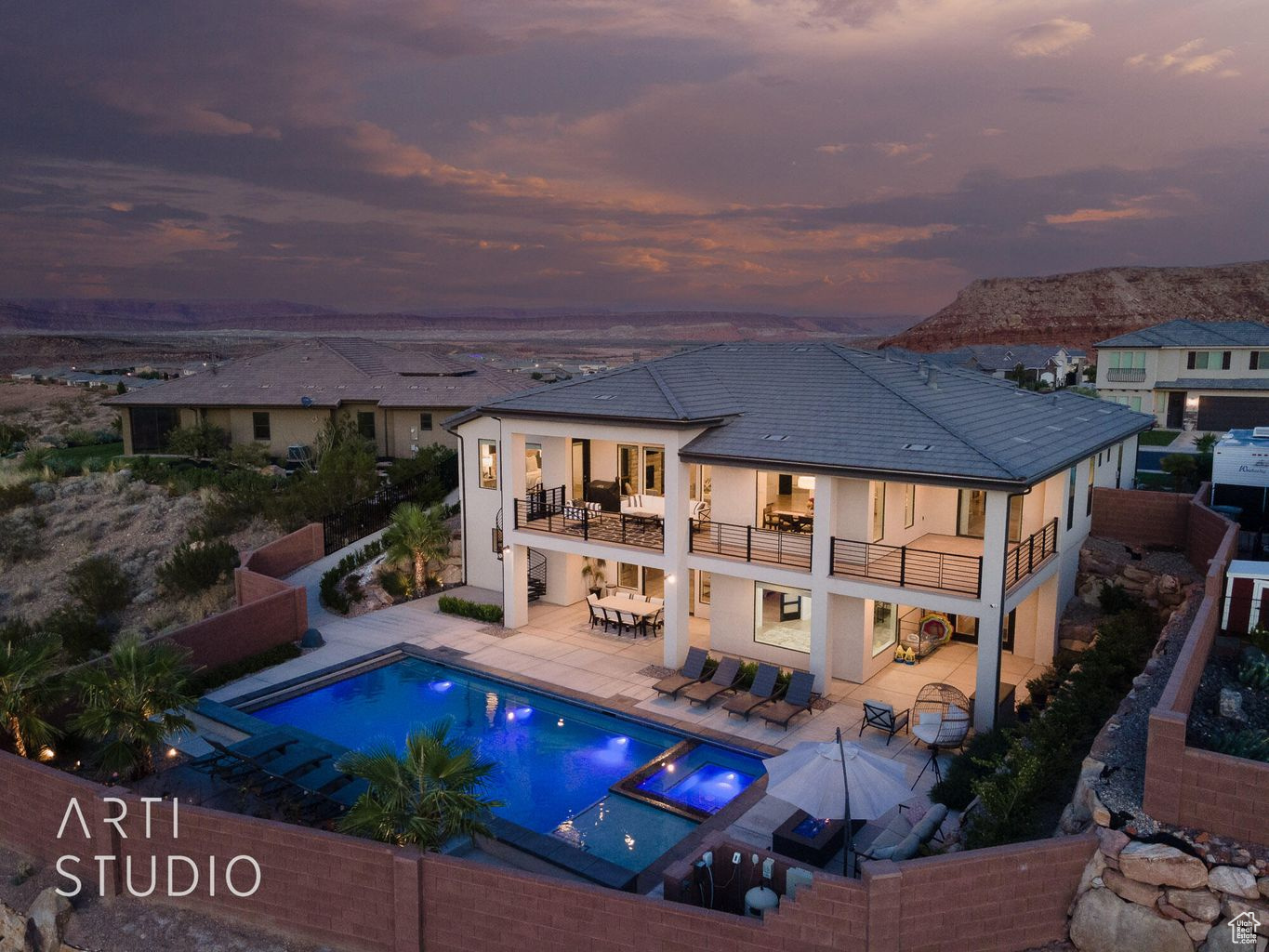 DESERTS EDGE PH 3 - Residential