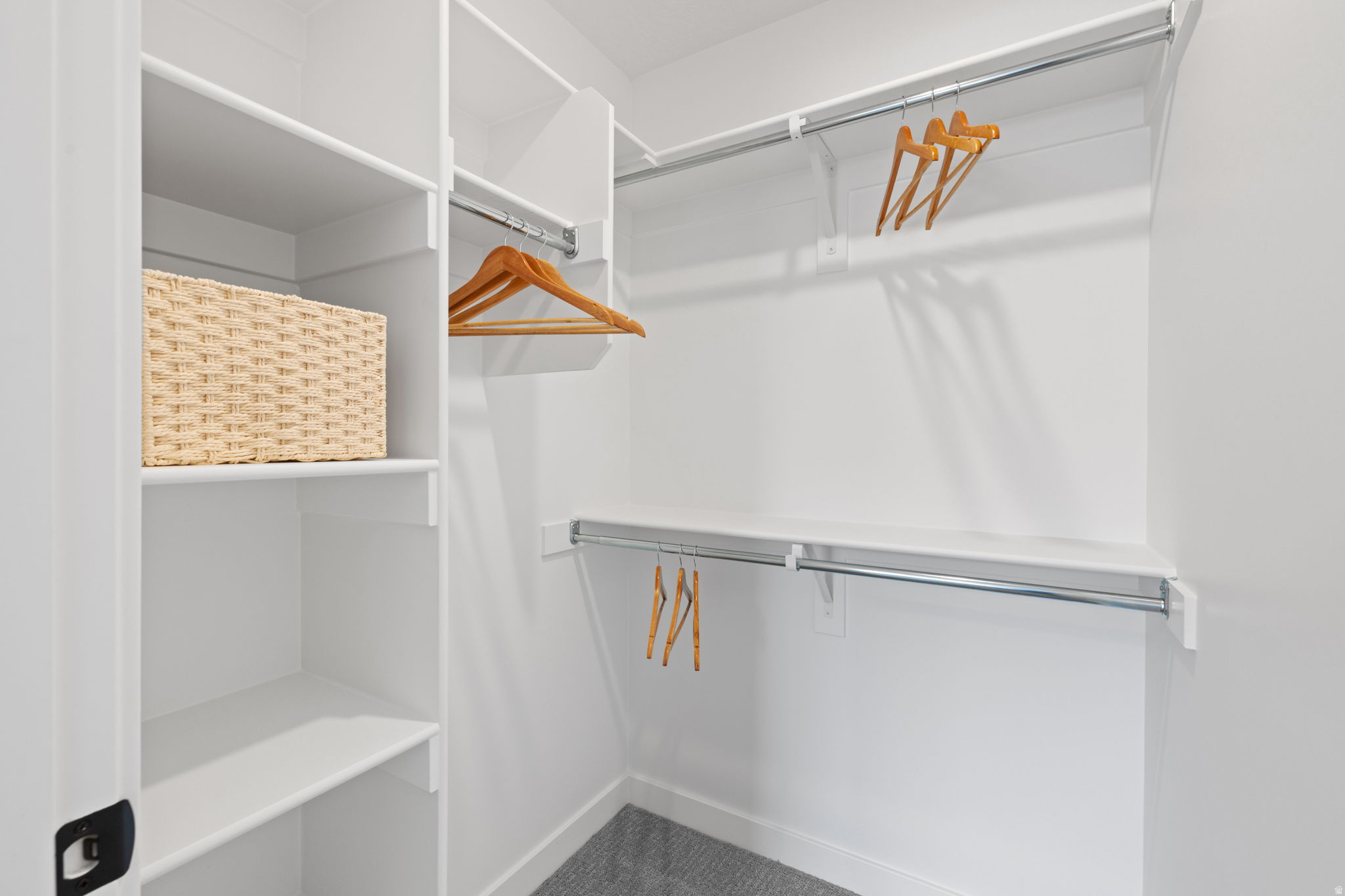 KIOWA COURT - Residential