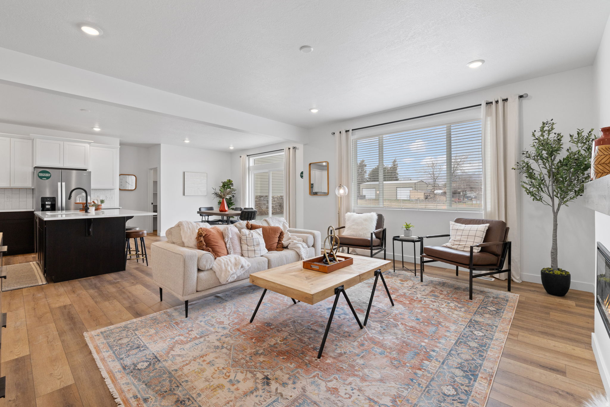 KIOWA COURT - Residential