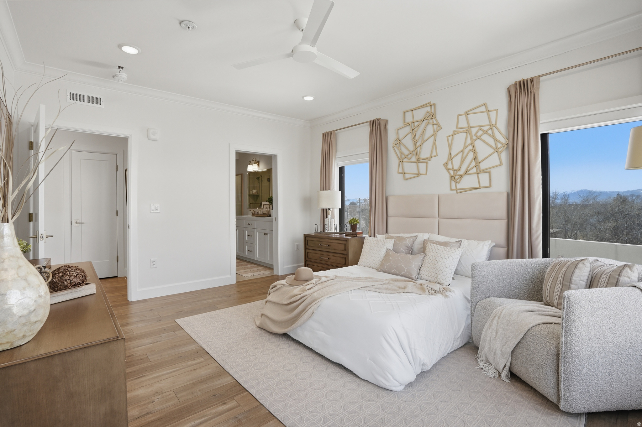 THE STATION CONDOS - Residential