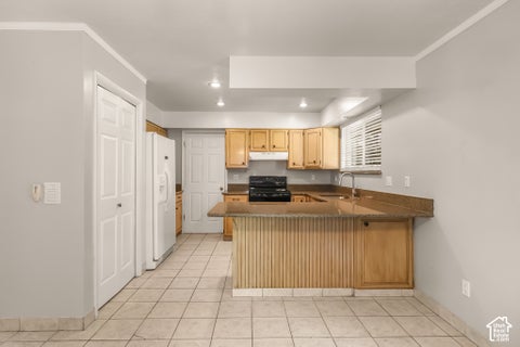 Tiny photo for 5577 S 100 E, Washington Terrace, UT 84405 (MLS # 2190189)
