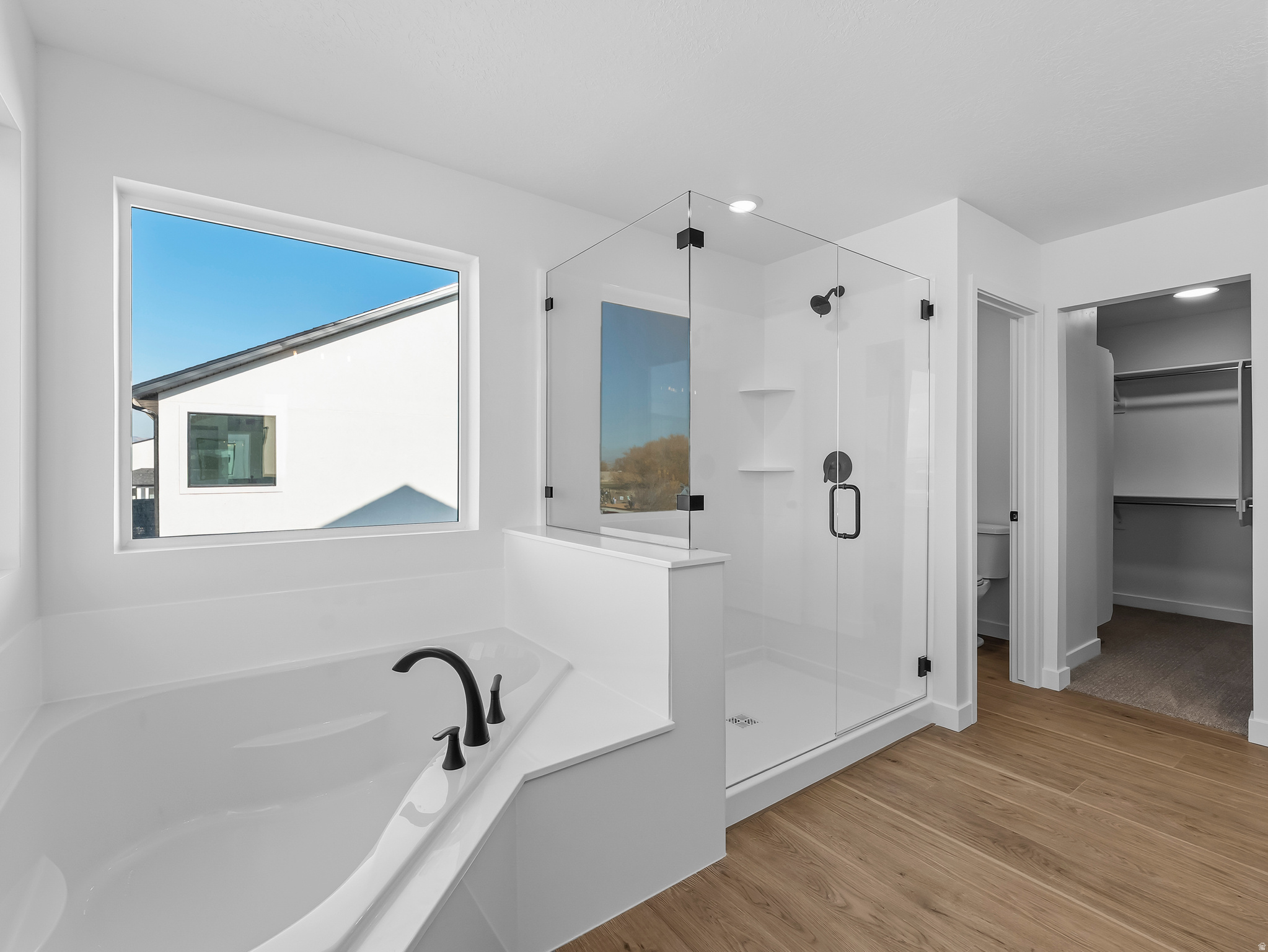 FREEDOM VIEW COVE - Residential