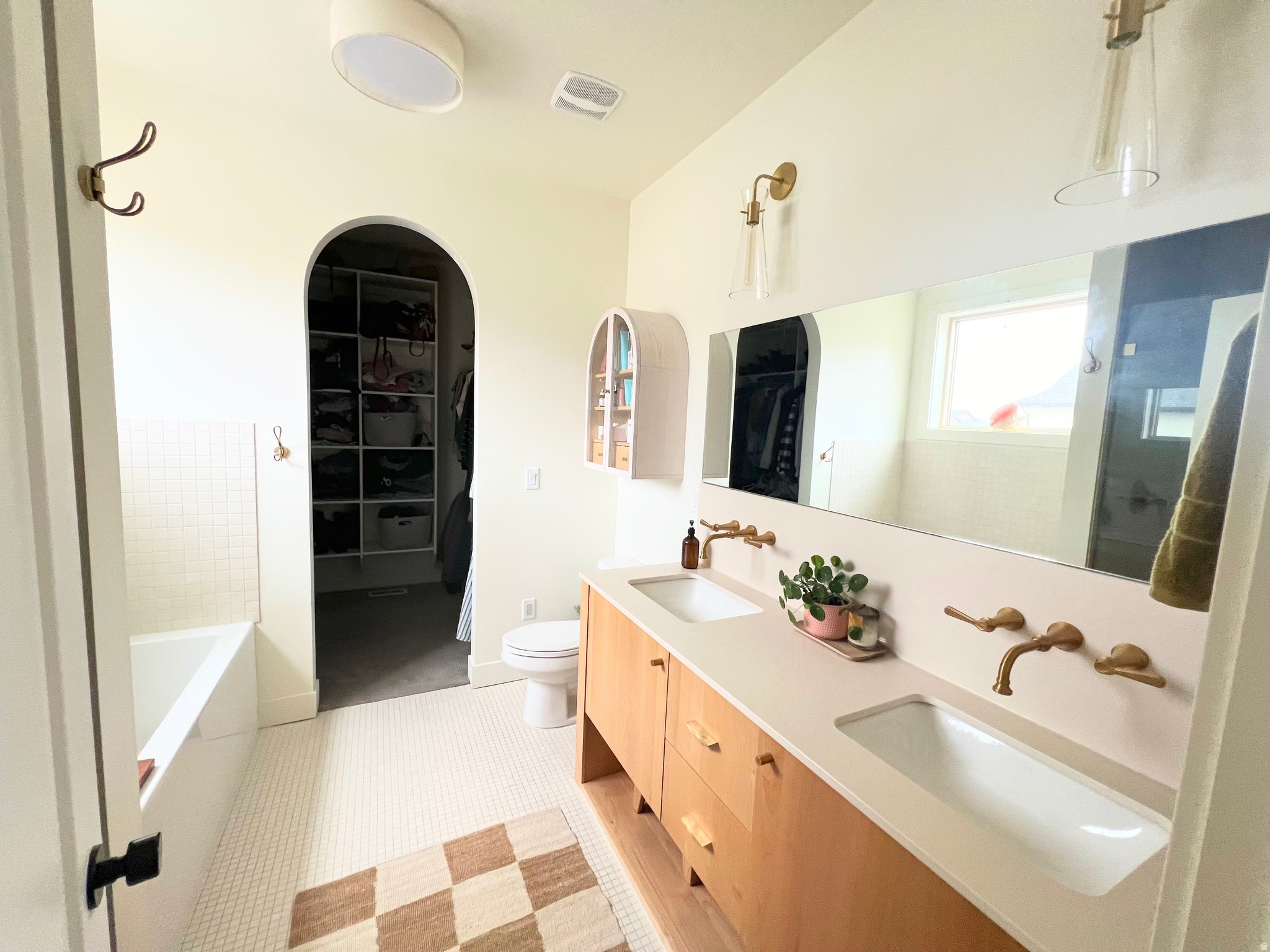 SAGE CREST - Residential