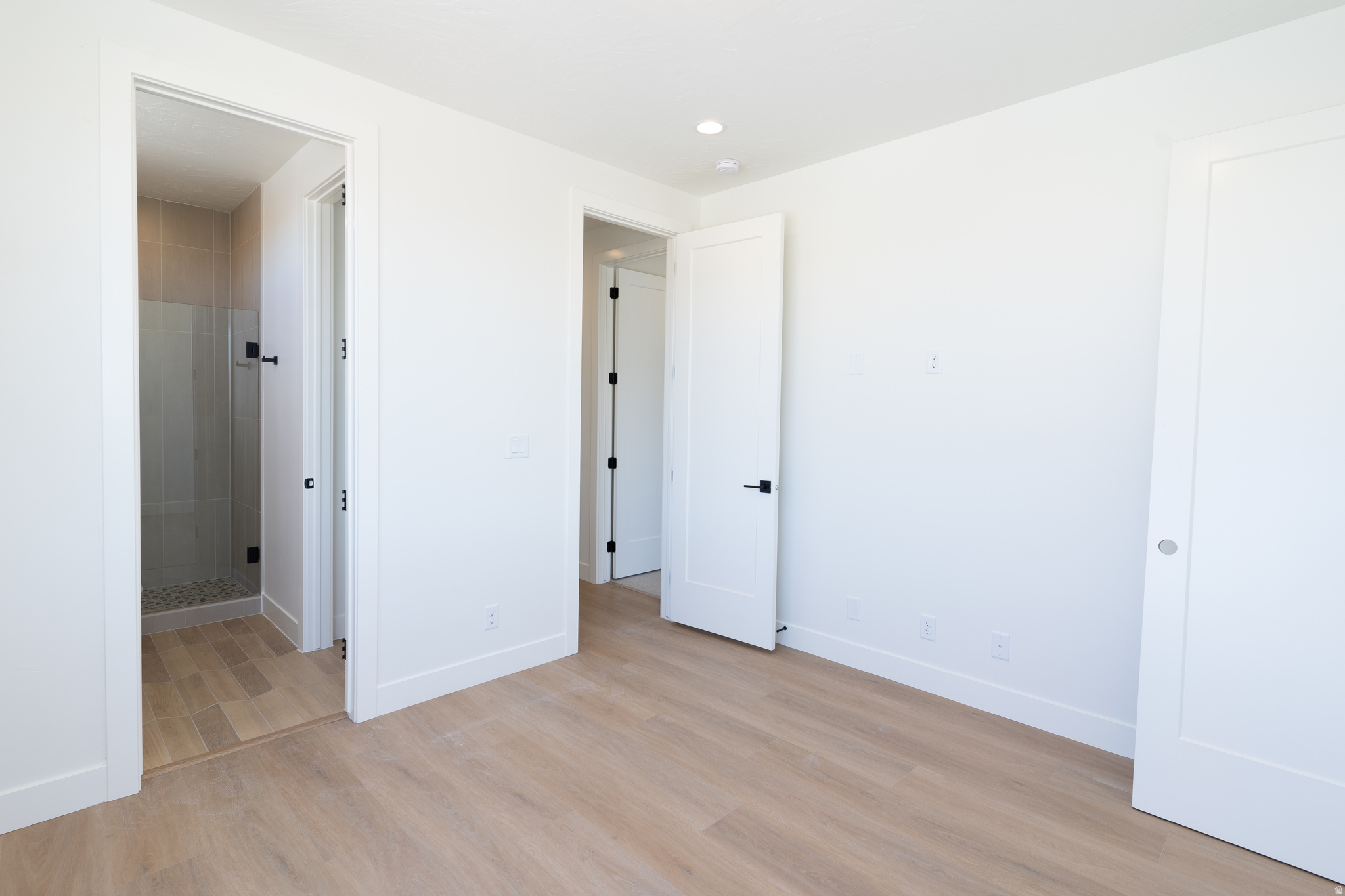 ATKINVILLE TOWNHOMES AT DESERT COLOR - Residential