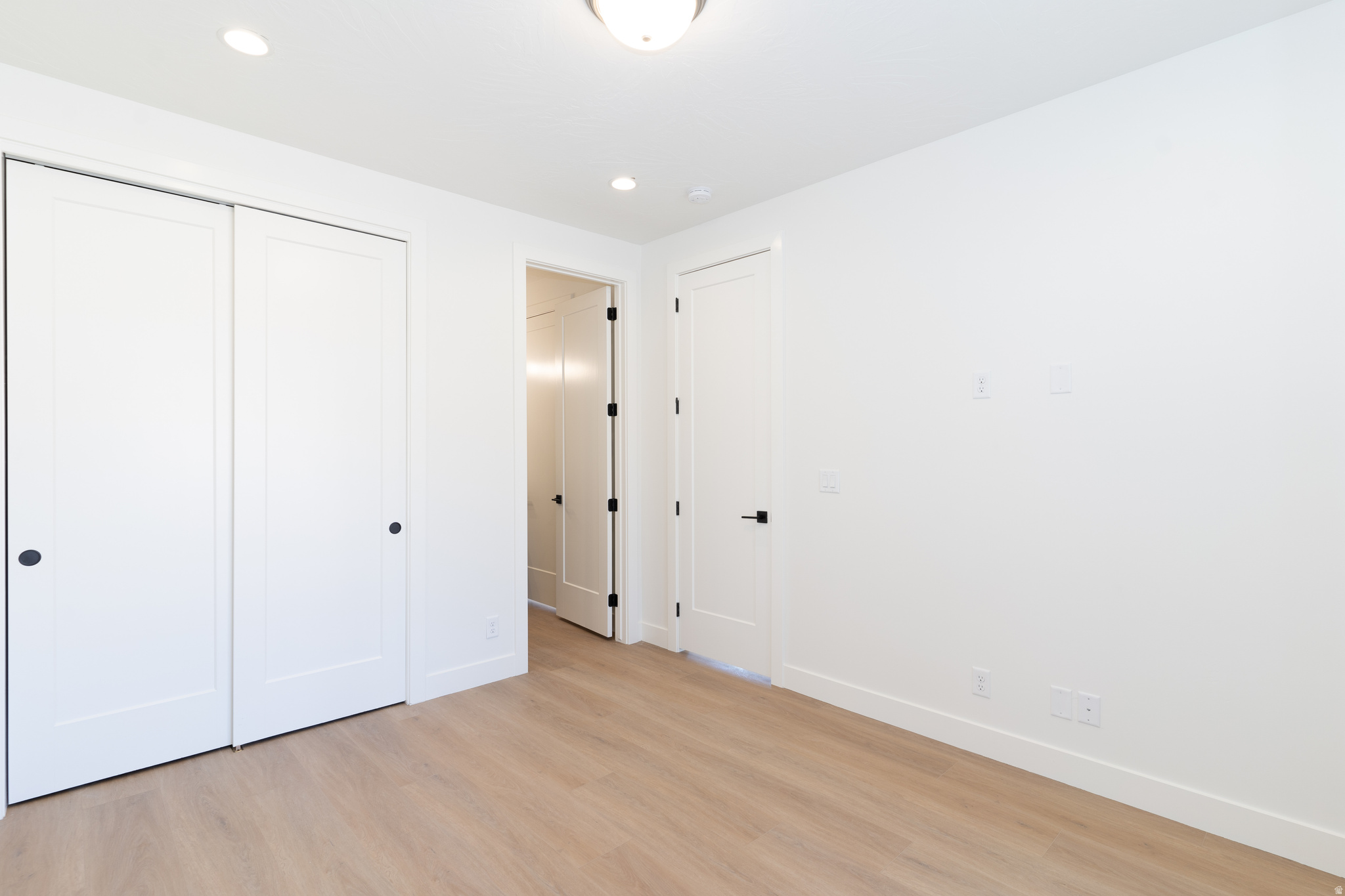 ATKINVILLE TOWNHOMES AT DESERT COLOR - Residential