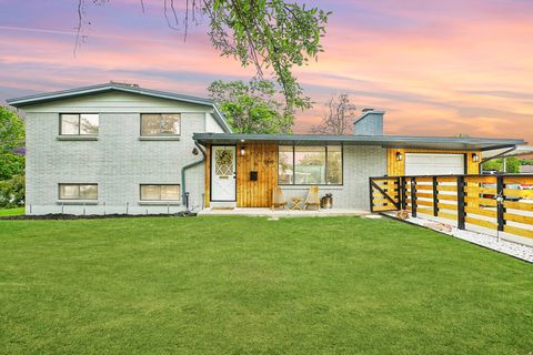 Photo of 7009 S 85 E, Midvale, UT 84047 (MLS # 2156349)