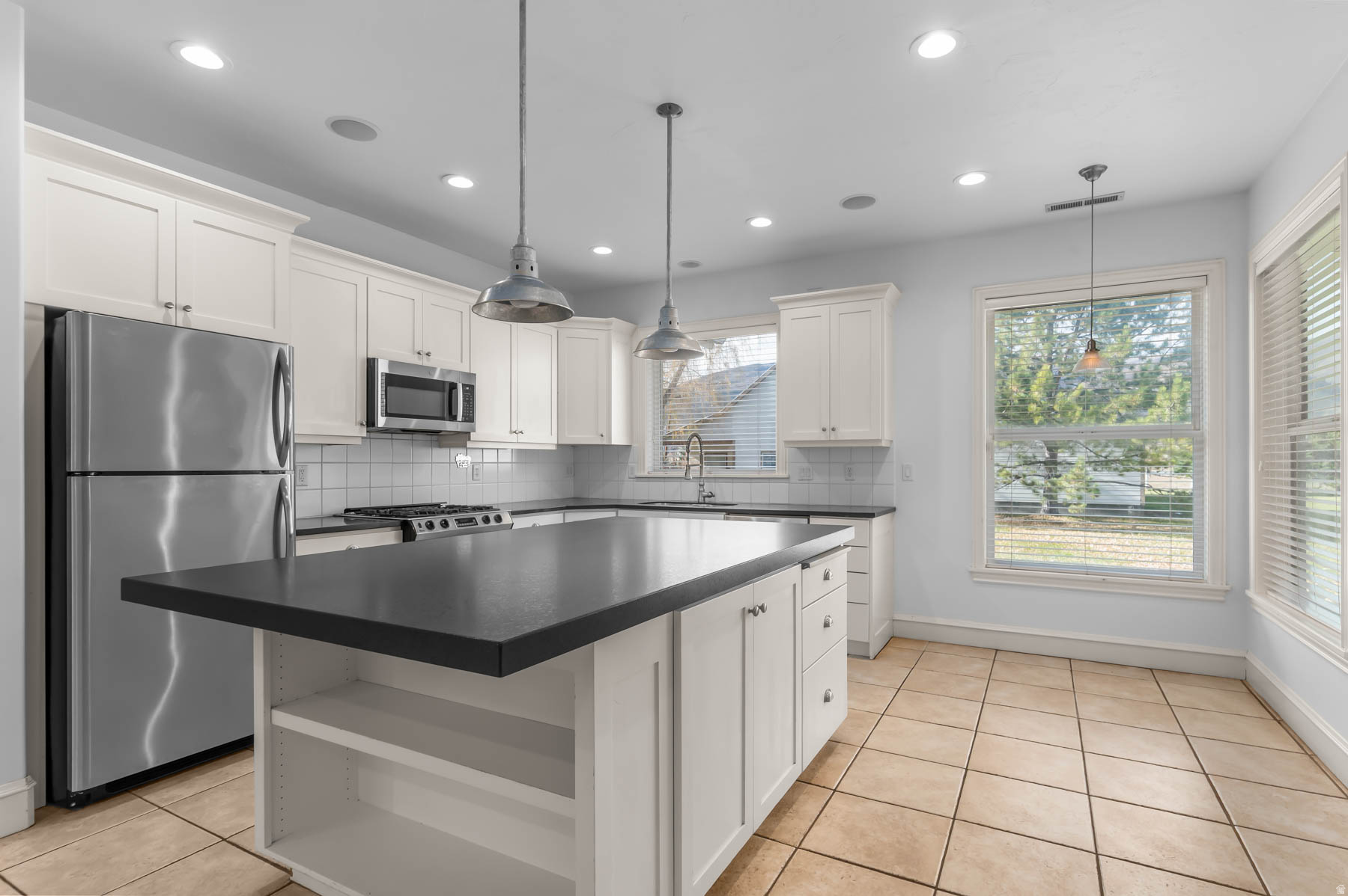 MIDWAY FARMS - Residential