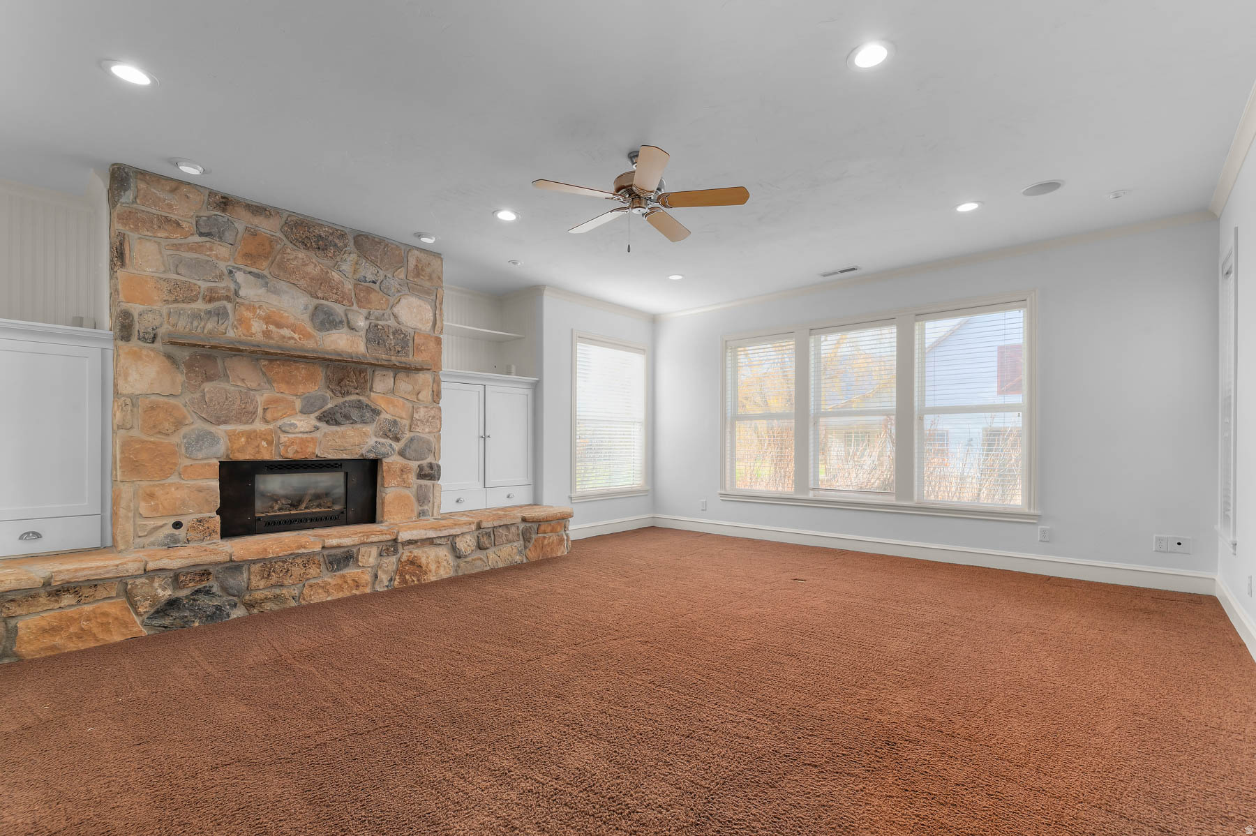 MIDWAY FARMS - Residential