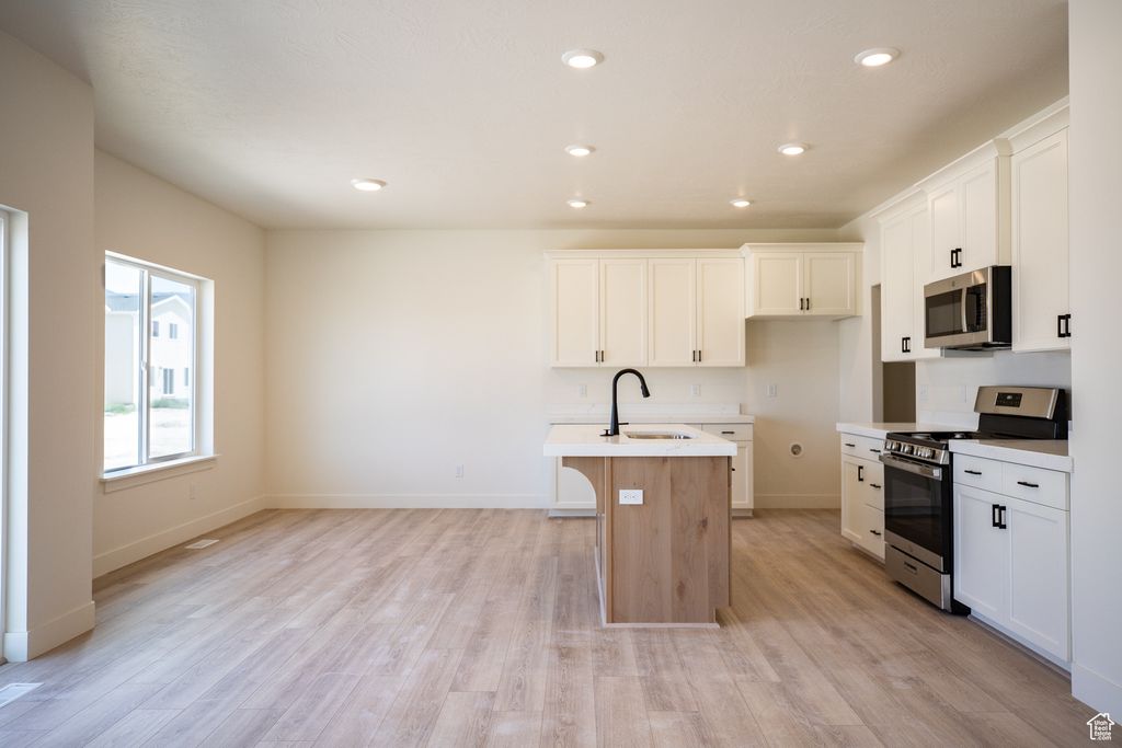 Photo of 3724 N NATHAN STREET LOT St #1033, Eagle Mountain, UT 84005 (MLS # 2119410)
