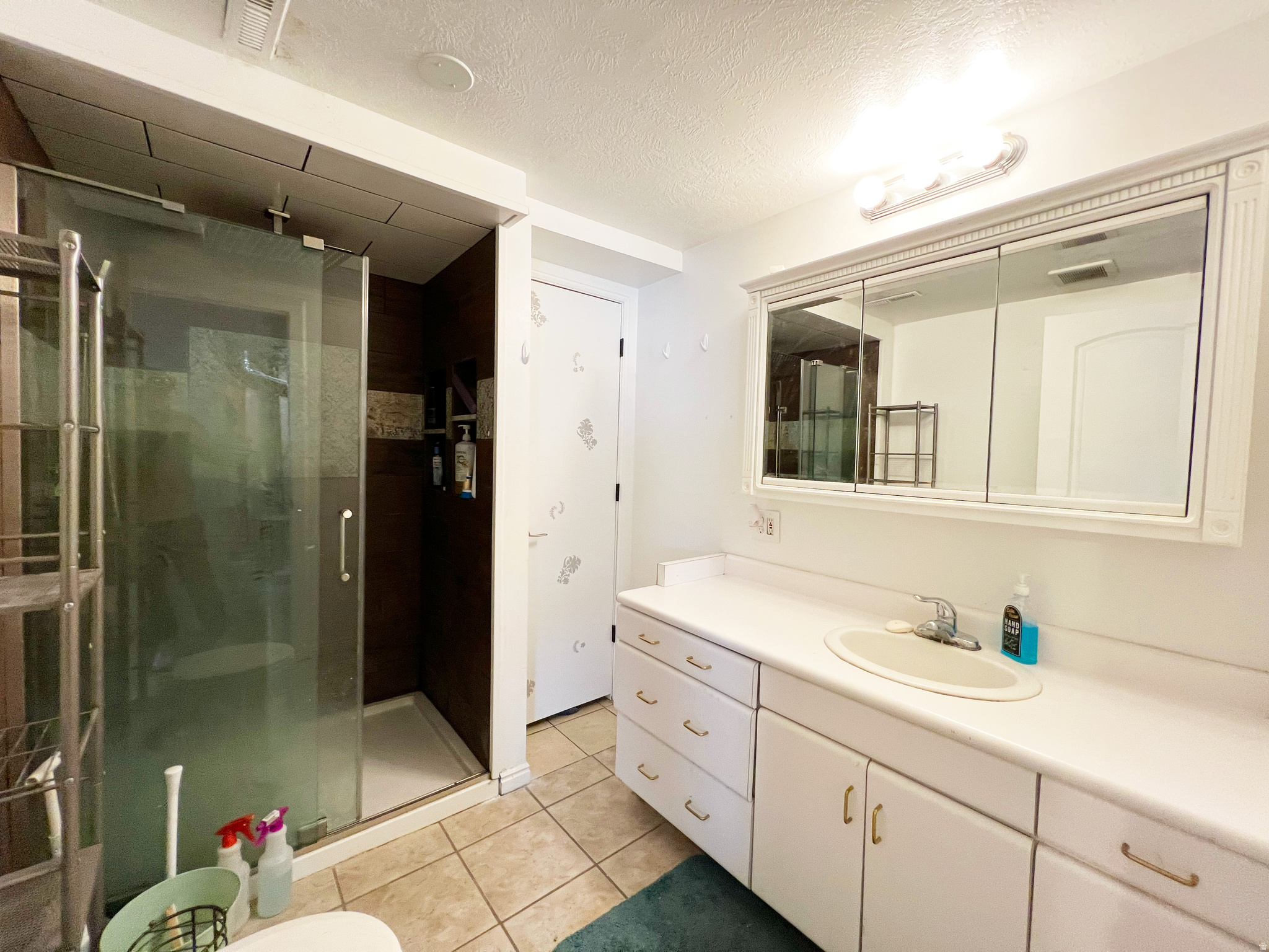 WESTWOOD #3 - Residential