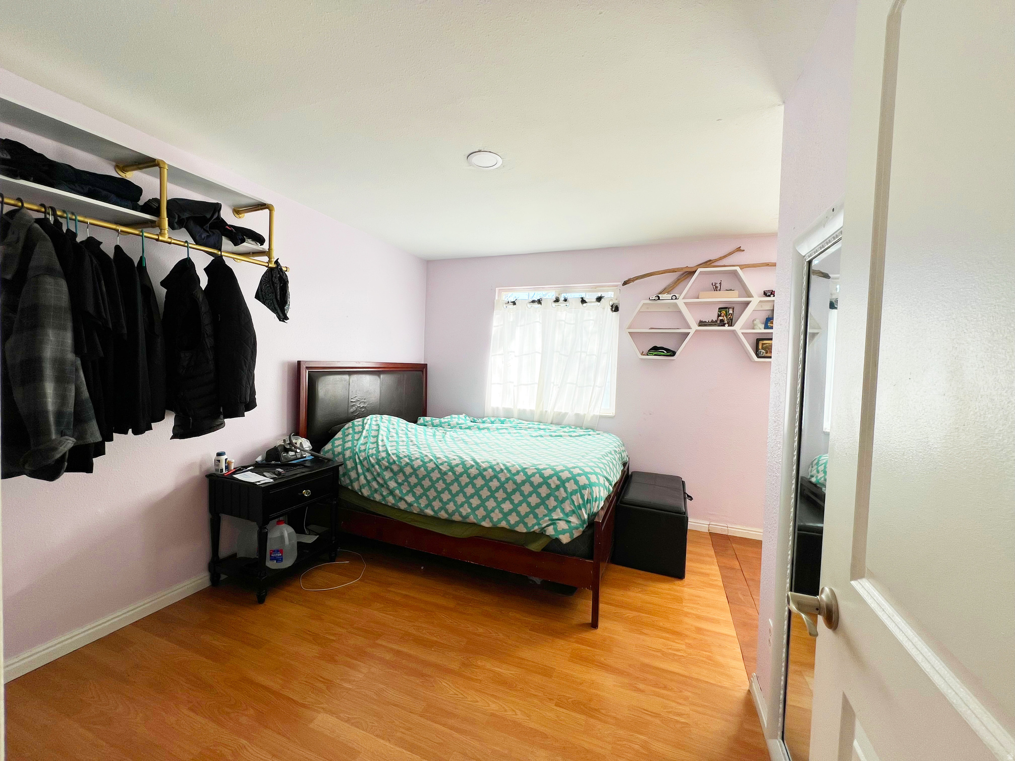 WESTWOOD #3 - Residential