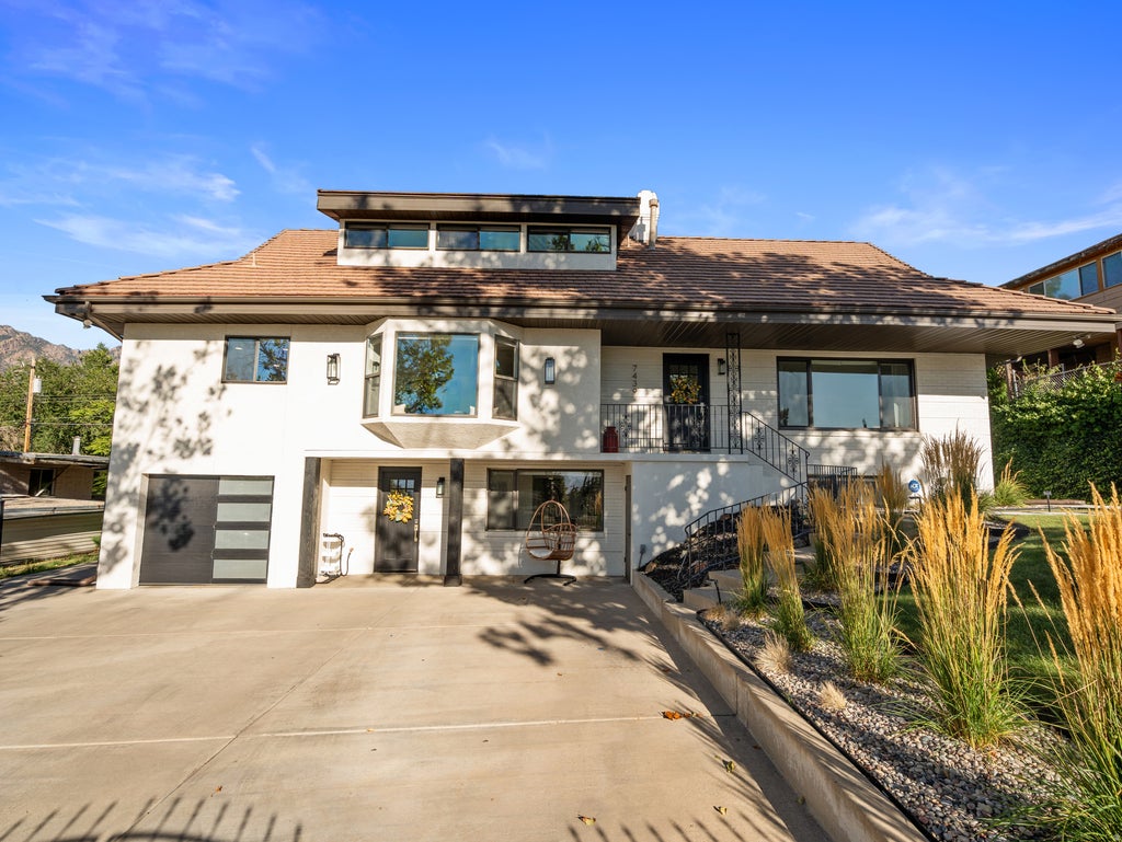 Photo of 7439 S 2200 E, Salt Lake City, UT 84121 (MLS # 2184101)