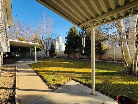 Tiny photo for 4333 W GLEN HILL CIR S, West Valley City, UT 84120 (MLS # 2135823)
