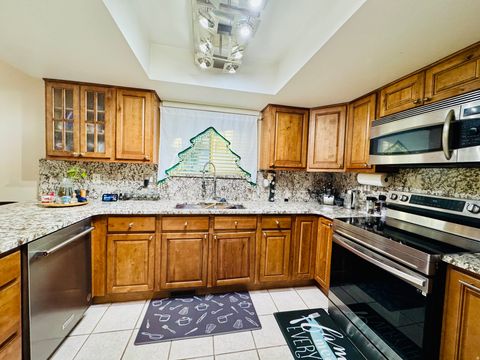 Tiny photo for 4333 W GLEN HILL CIR S, West Valley City, UT 84120 (MLS # 2135823)