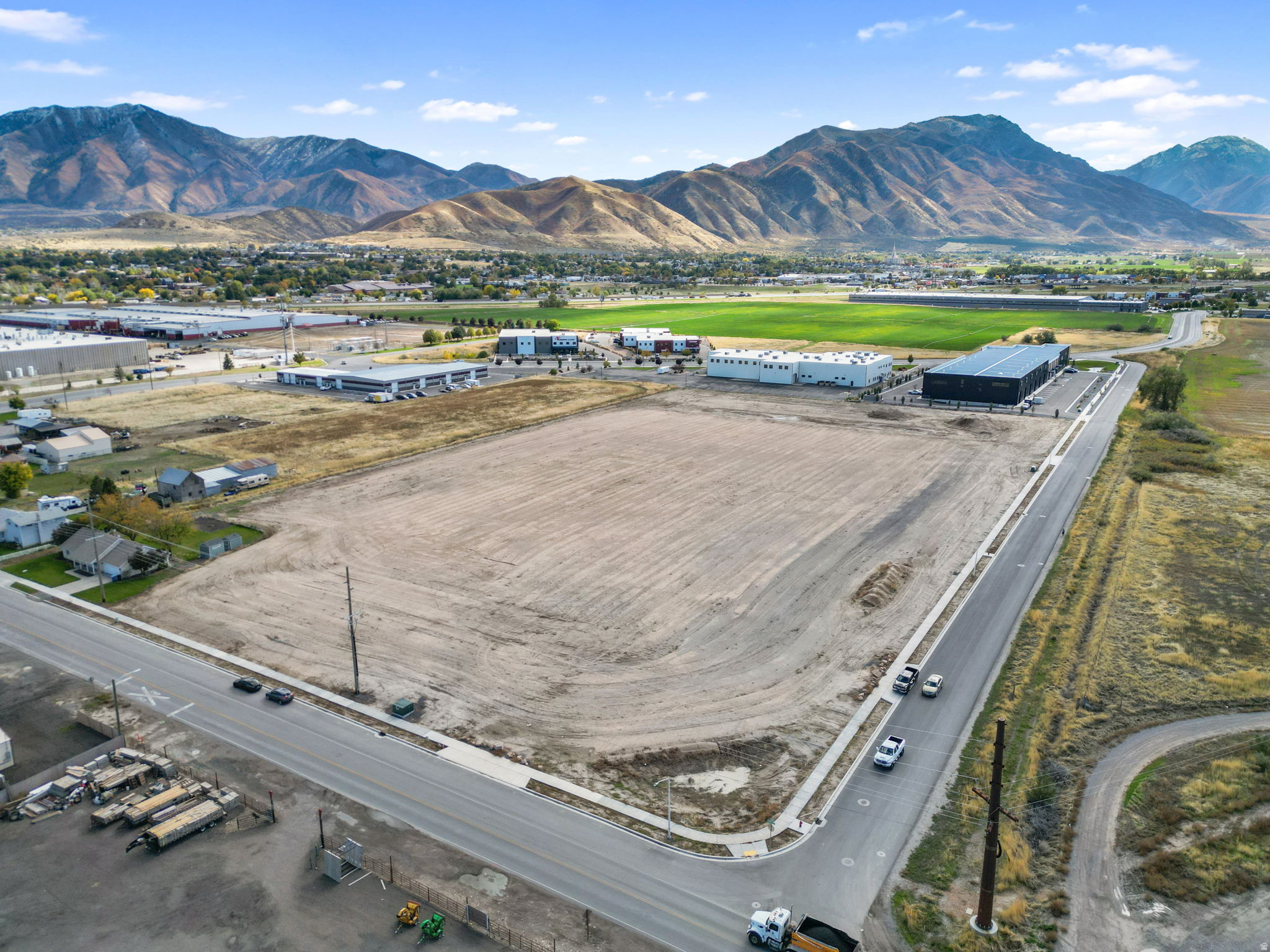 JONES - Commercial Sale