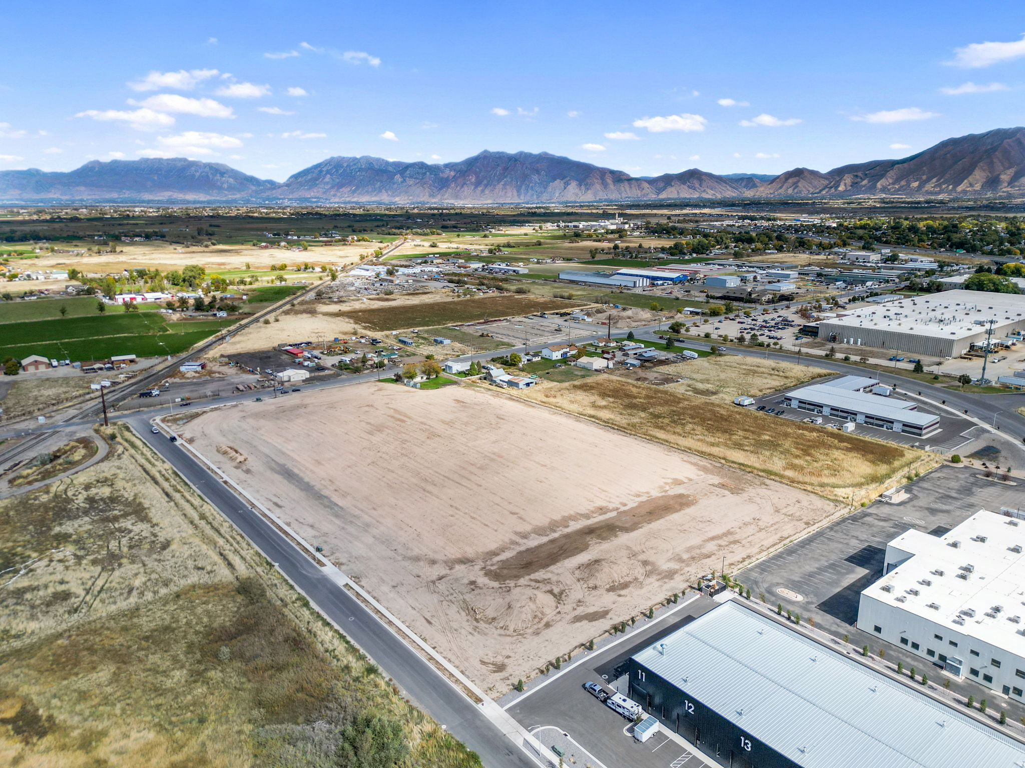 JONES - Commercial Sale