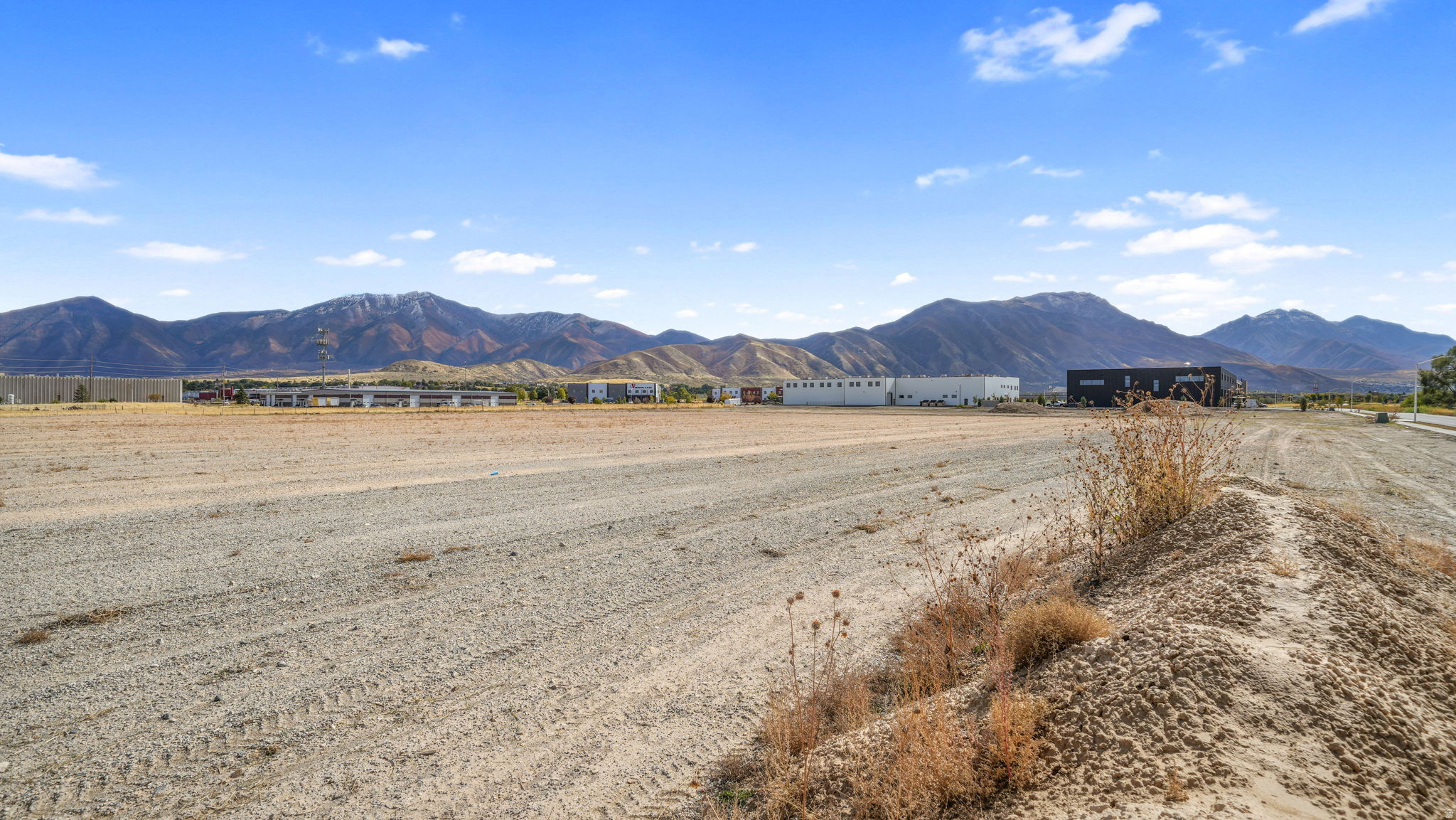 JONES - Commercial Sale