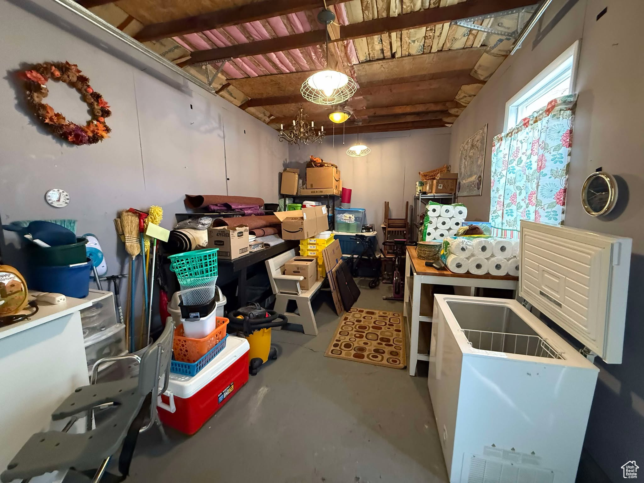 581 Pinion St, East Carbon, Utah image 27