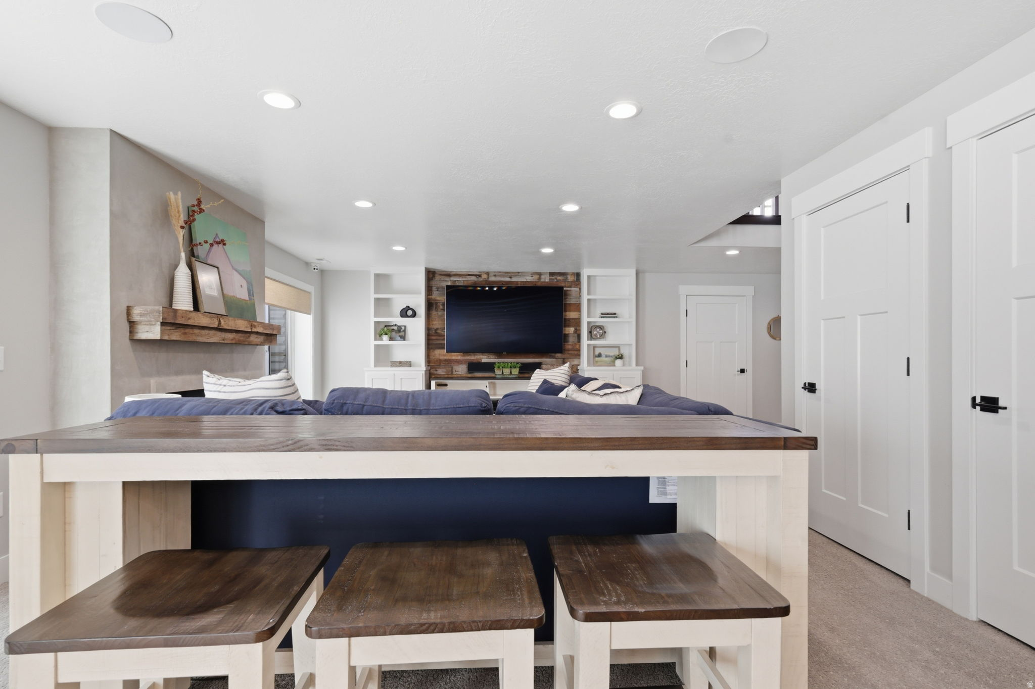 HILL FARMS - Residential