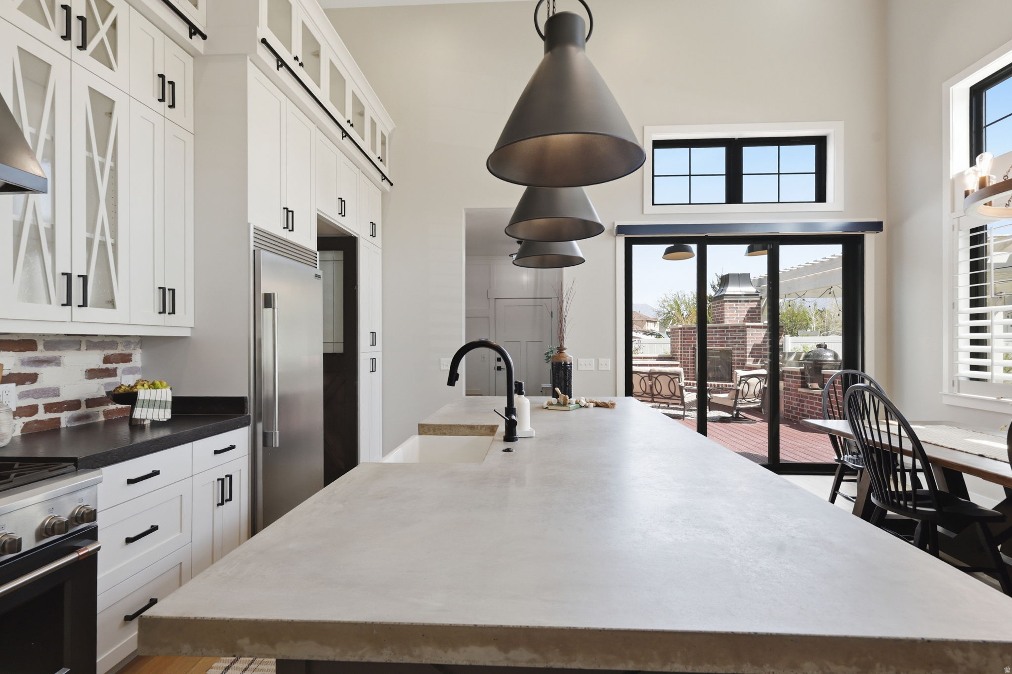 HILL FARMS - Residential