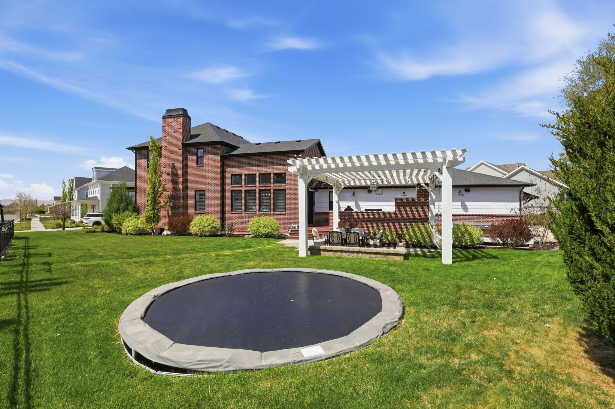 HILL FARMS - Residential