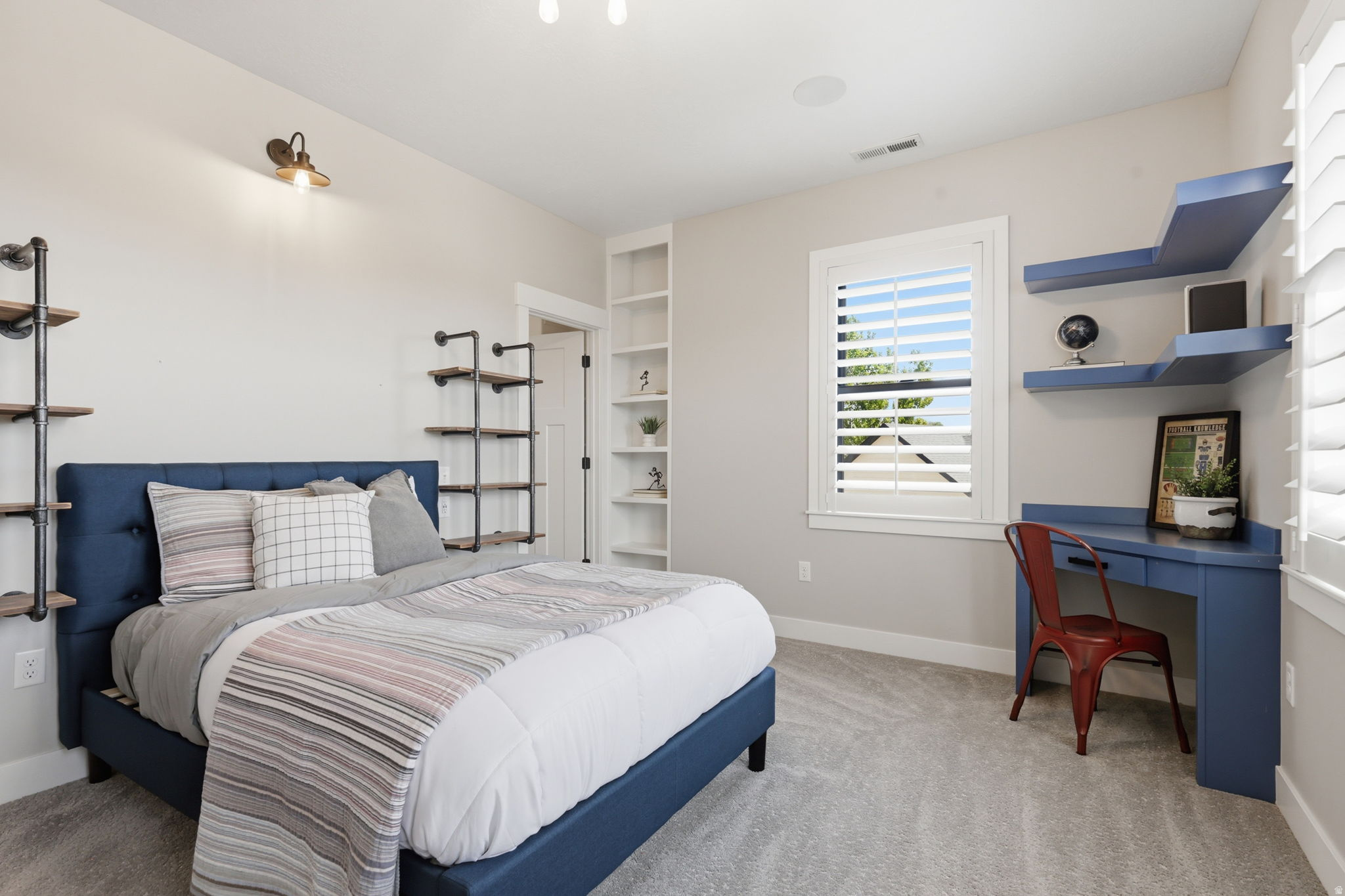 HILL FARMS - Residential