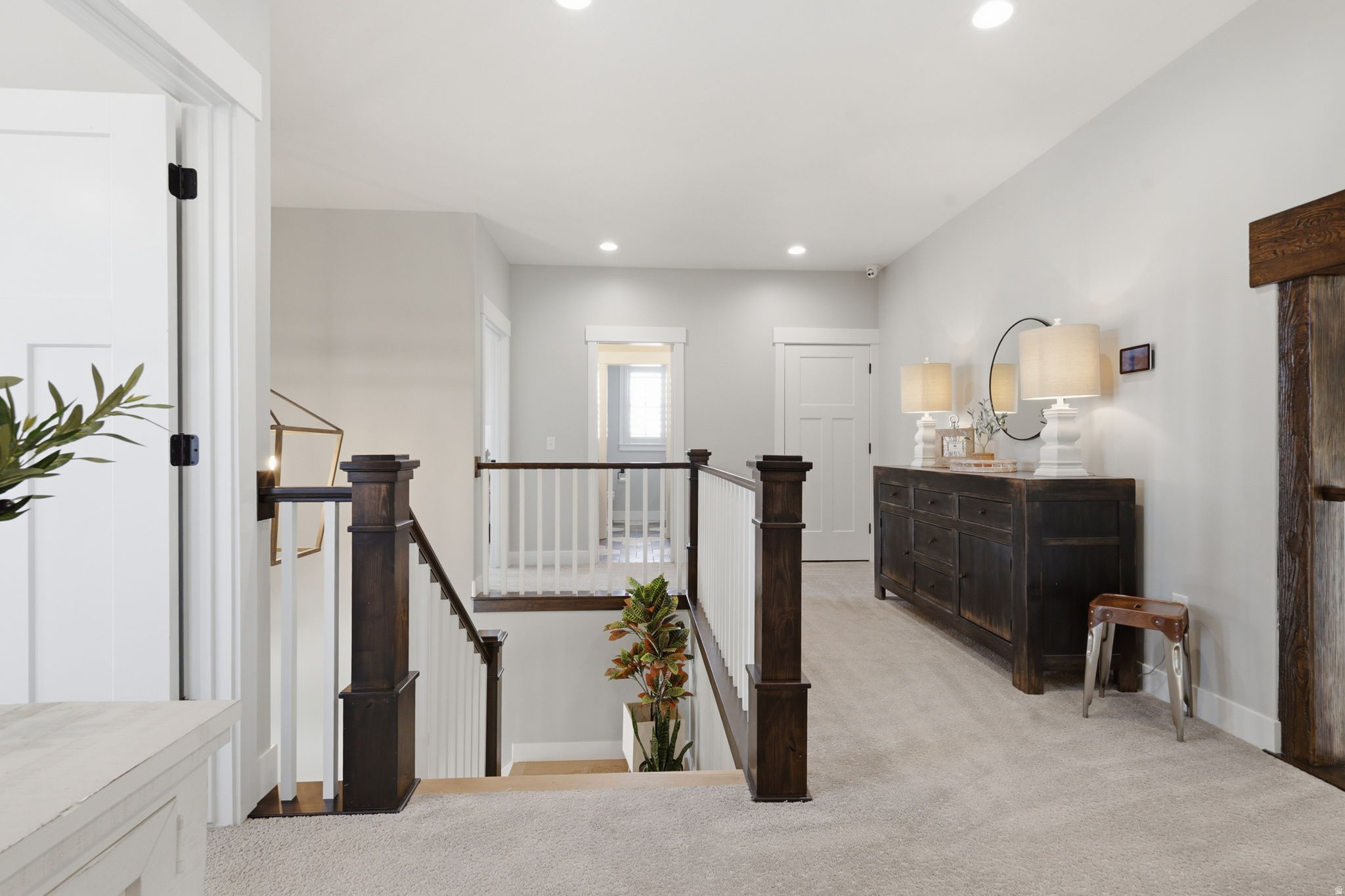 HILL FARMS - Residential