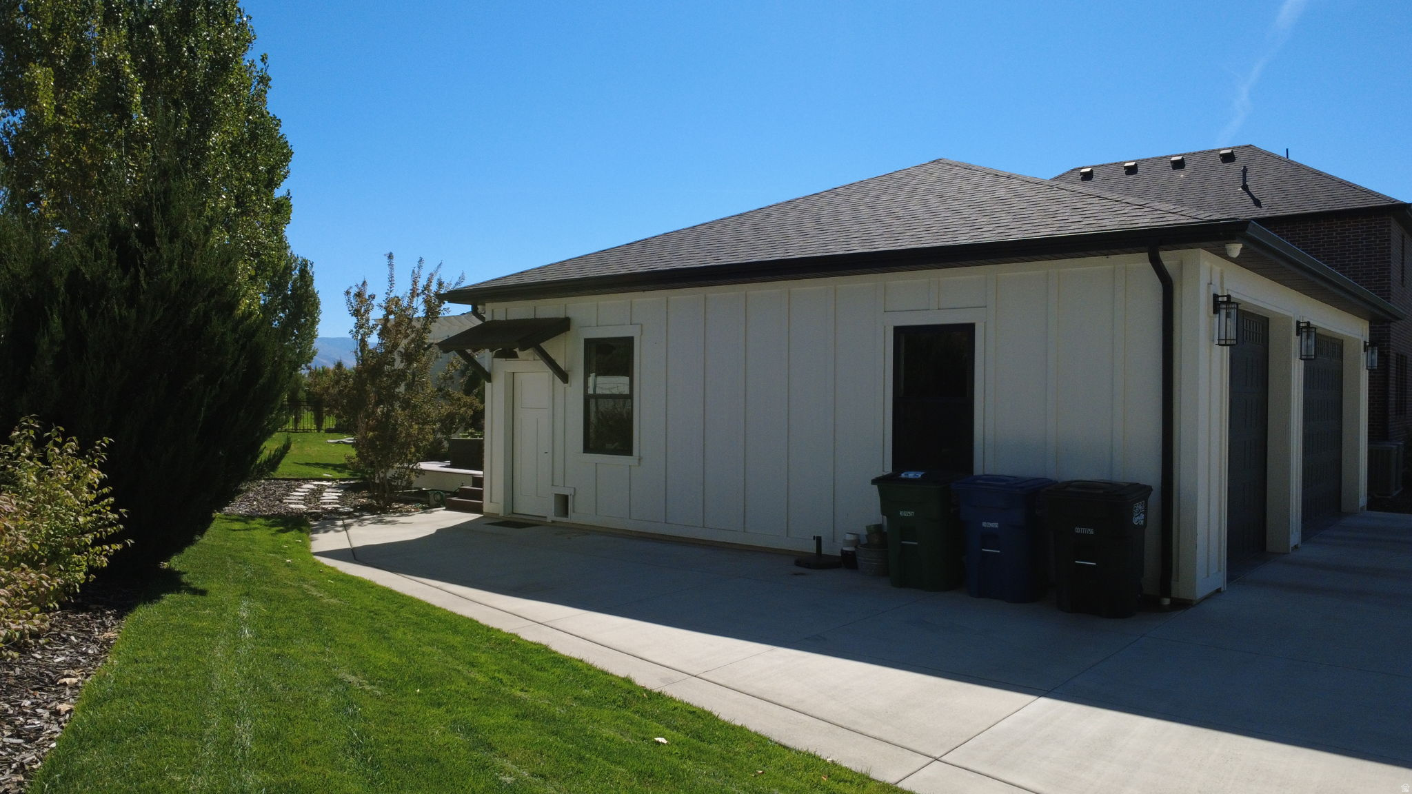 HILL FARMS - Residential