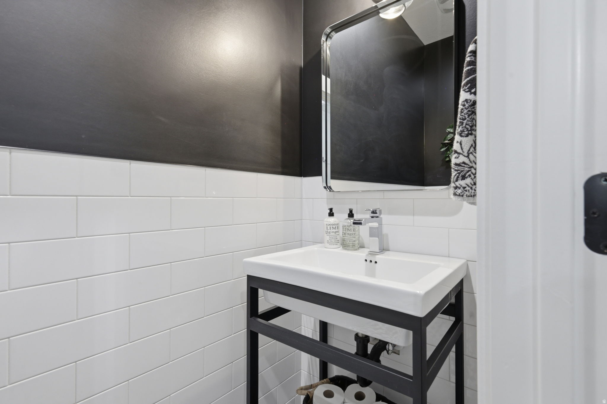 HILL FARMS - Residential