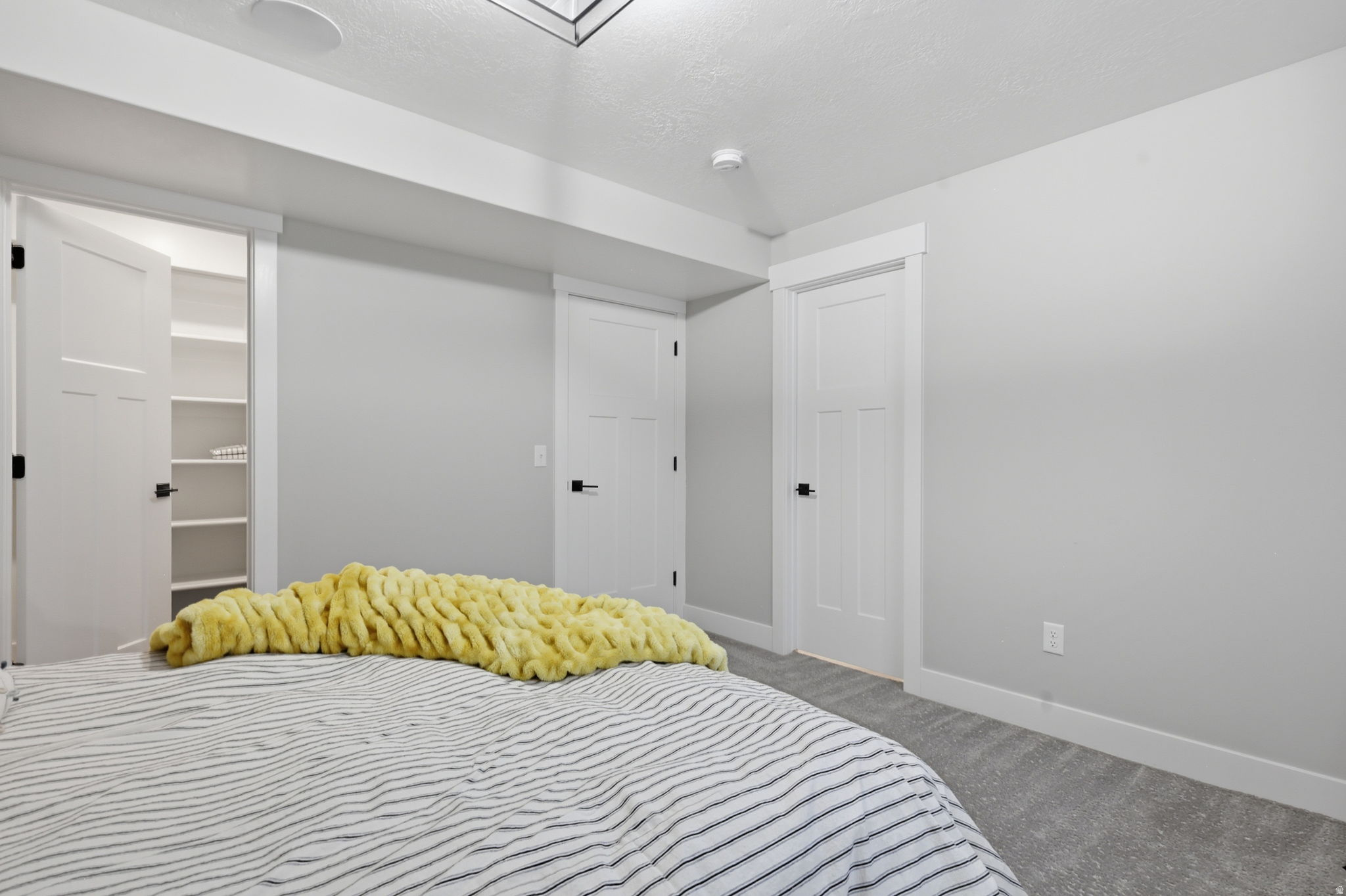 HILL FARMS - Residential