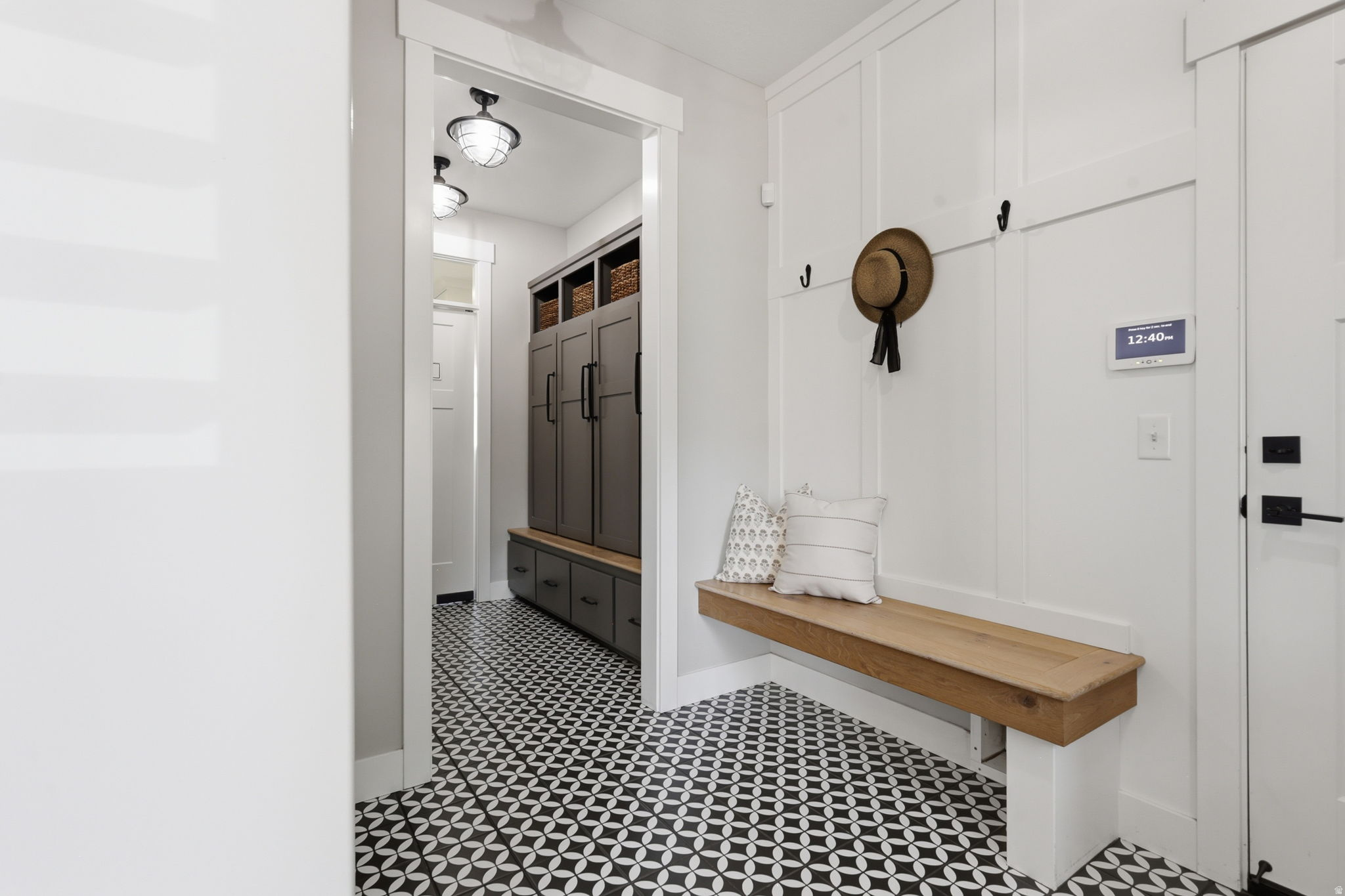 HILL FARMS - Residential