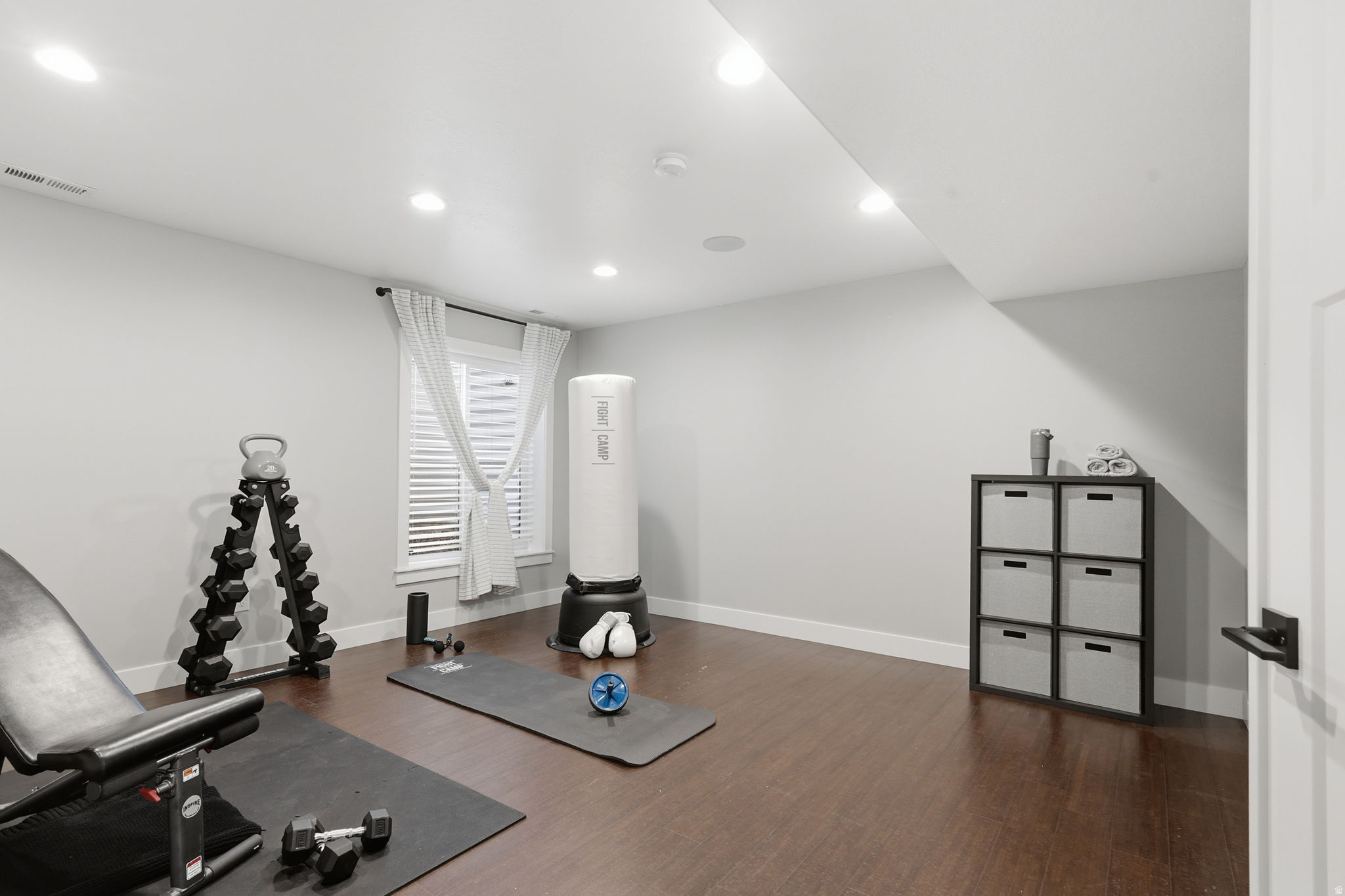 HILL FARMS - Residential