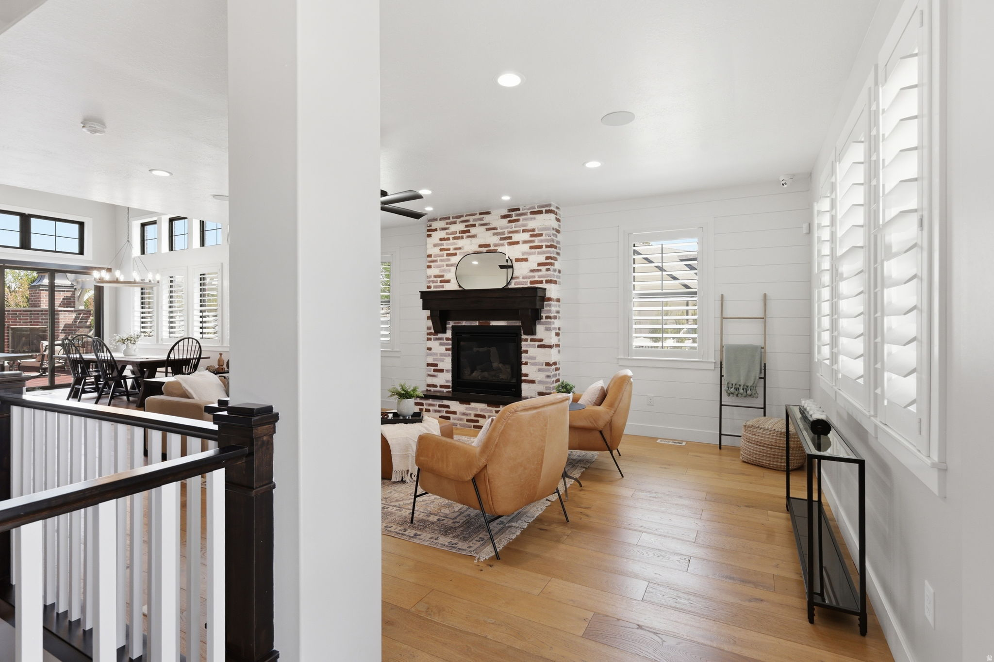 HILL FARMS - Residential