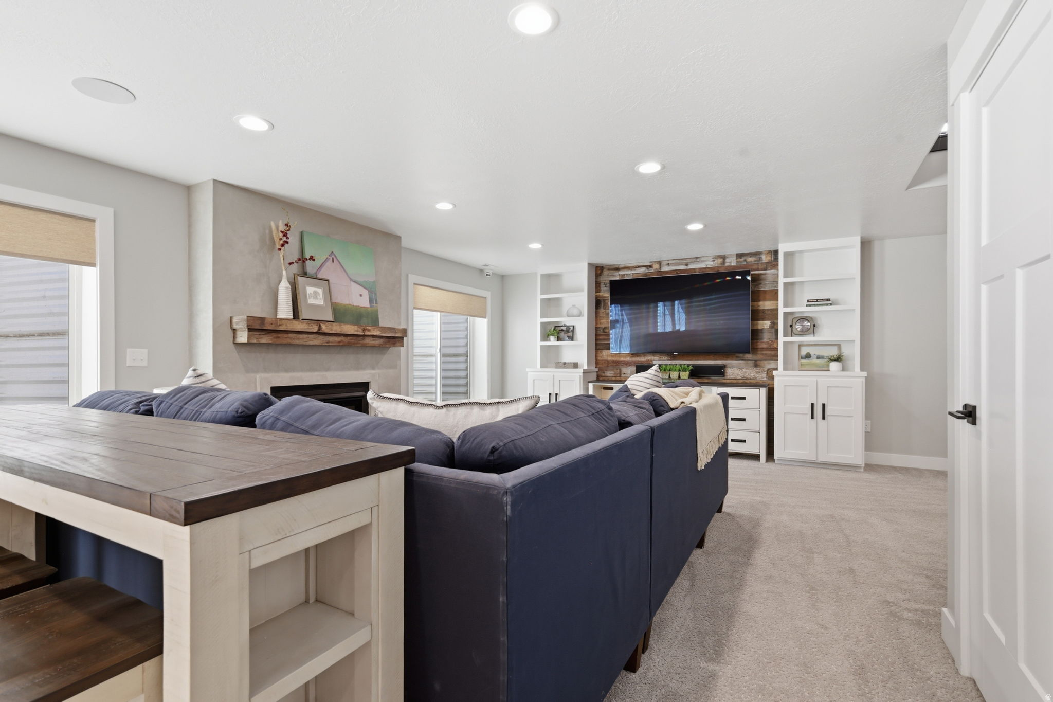 HILL FARMS - Residential