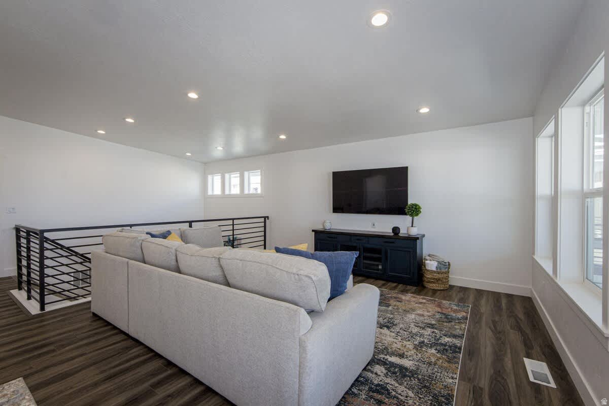 LEGACY BEACH PUD LOT 8 - Residential