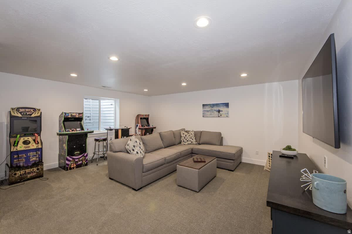 LEGACY BEACH PUD LOT 8 - Residential