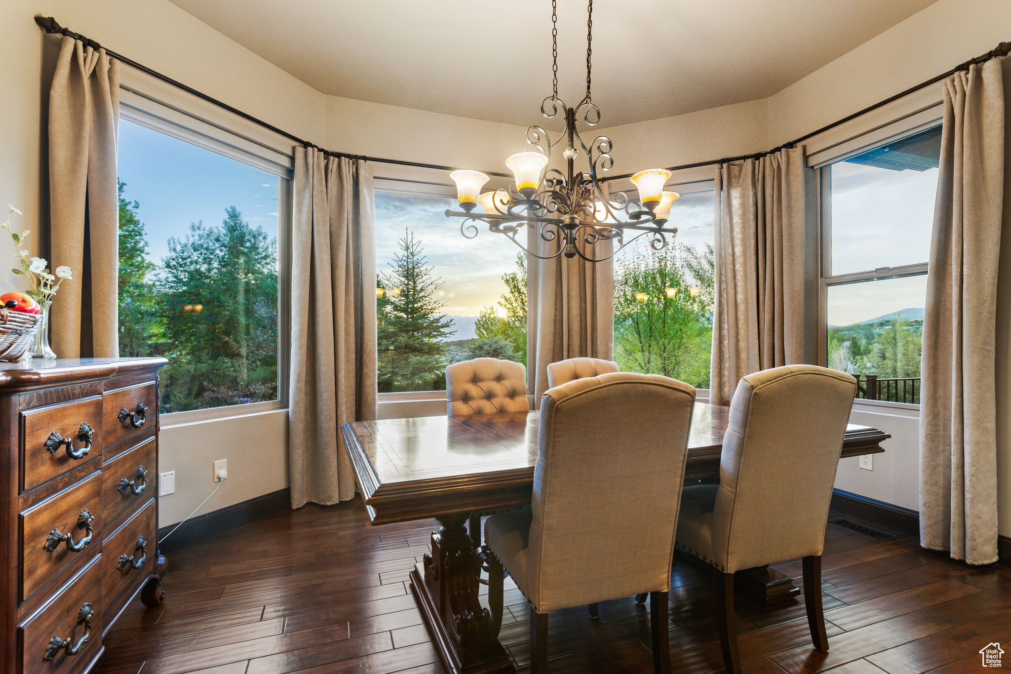 CROSSINGS AT LAKE CR - Residential