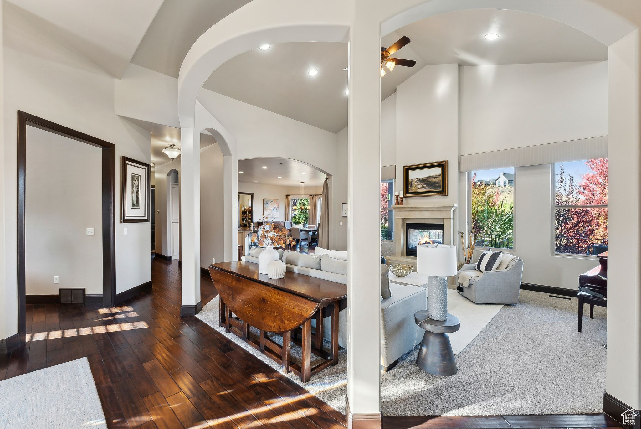 CROSSINGS AT LAKE CR - Residential