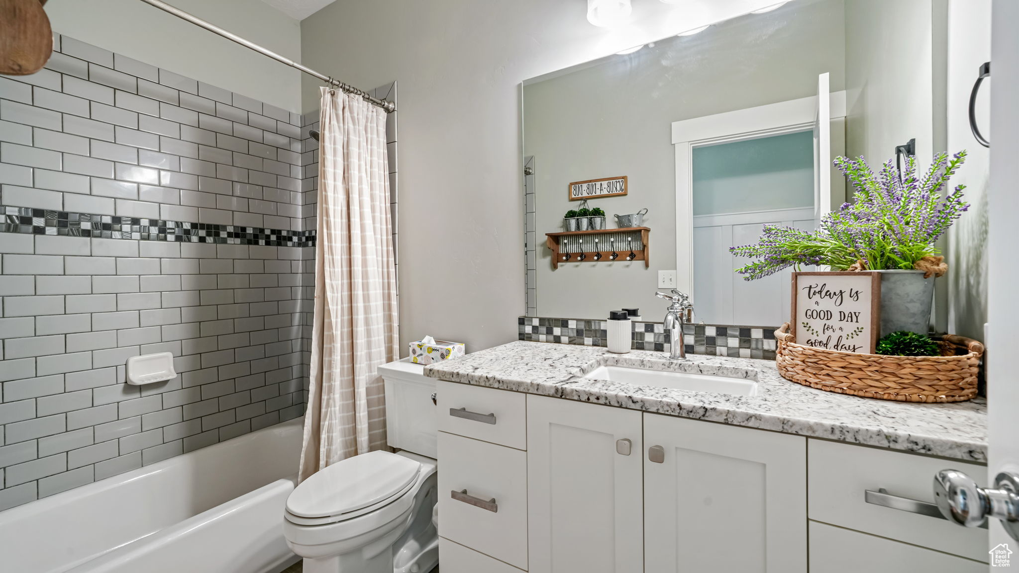 COUNTRYSIDE ESTATES - Residential